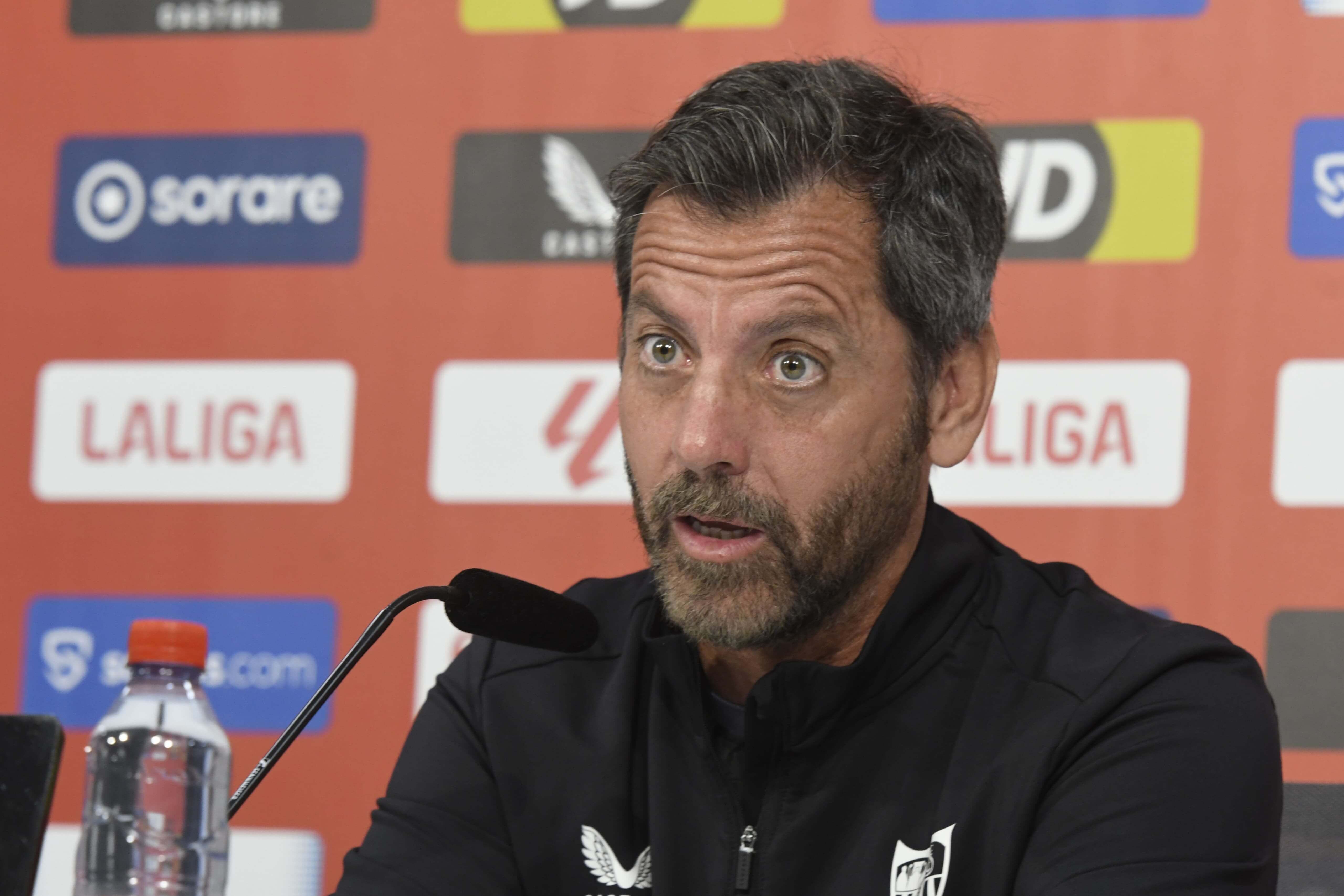 Quique Sánchez Flores, en sala de prensa.