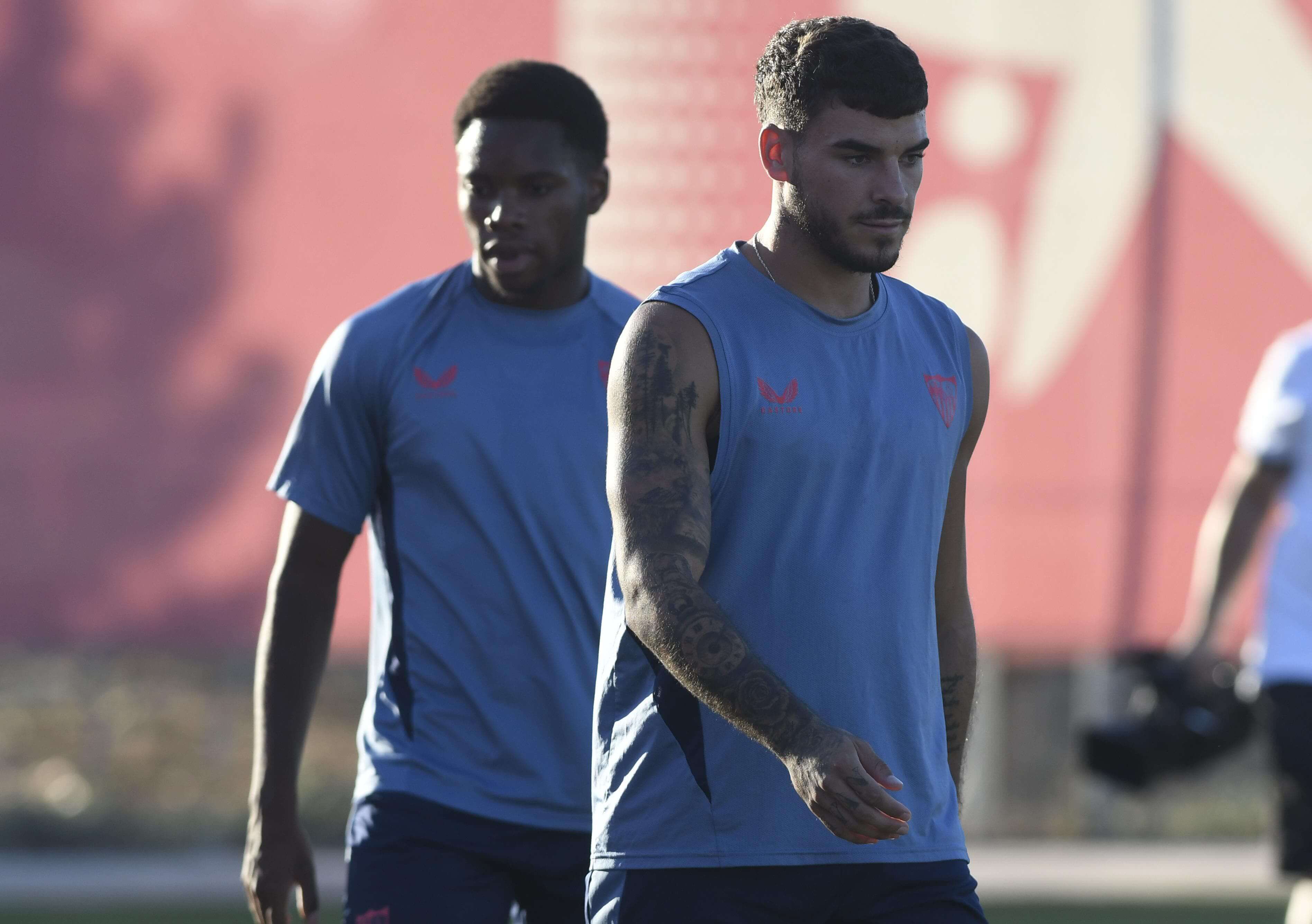 Stanis Idumbo Muzambo e Isaac Romero, en un entrenamiento