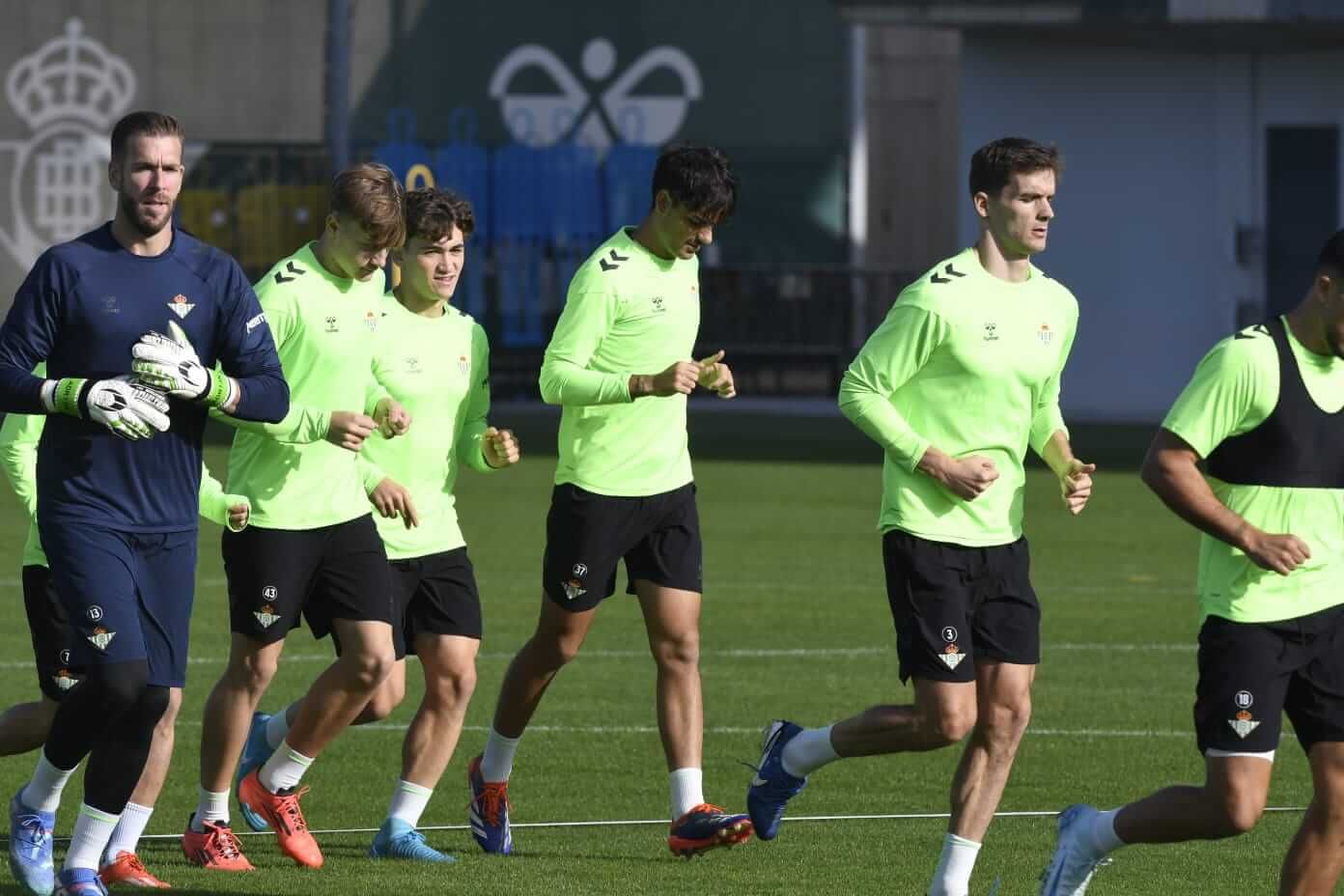 Imagen de la sesión del Real Betis este martes.