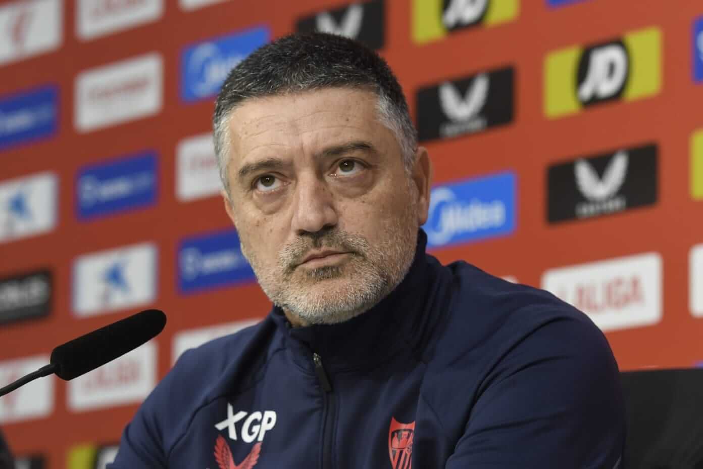 García Pimienta, en sala de prensa.