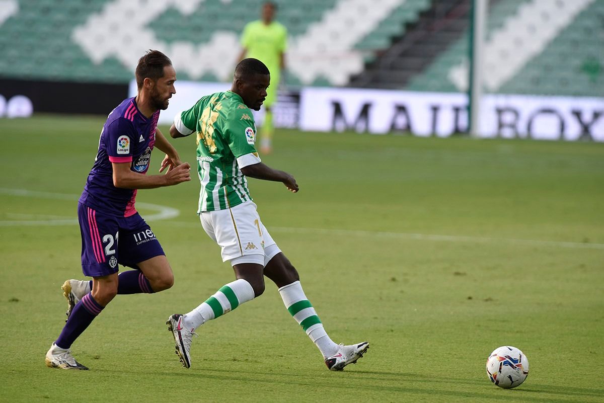 William Carvalho, en el Betis-Valladolid de hace dos temporadas.