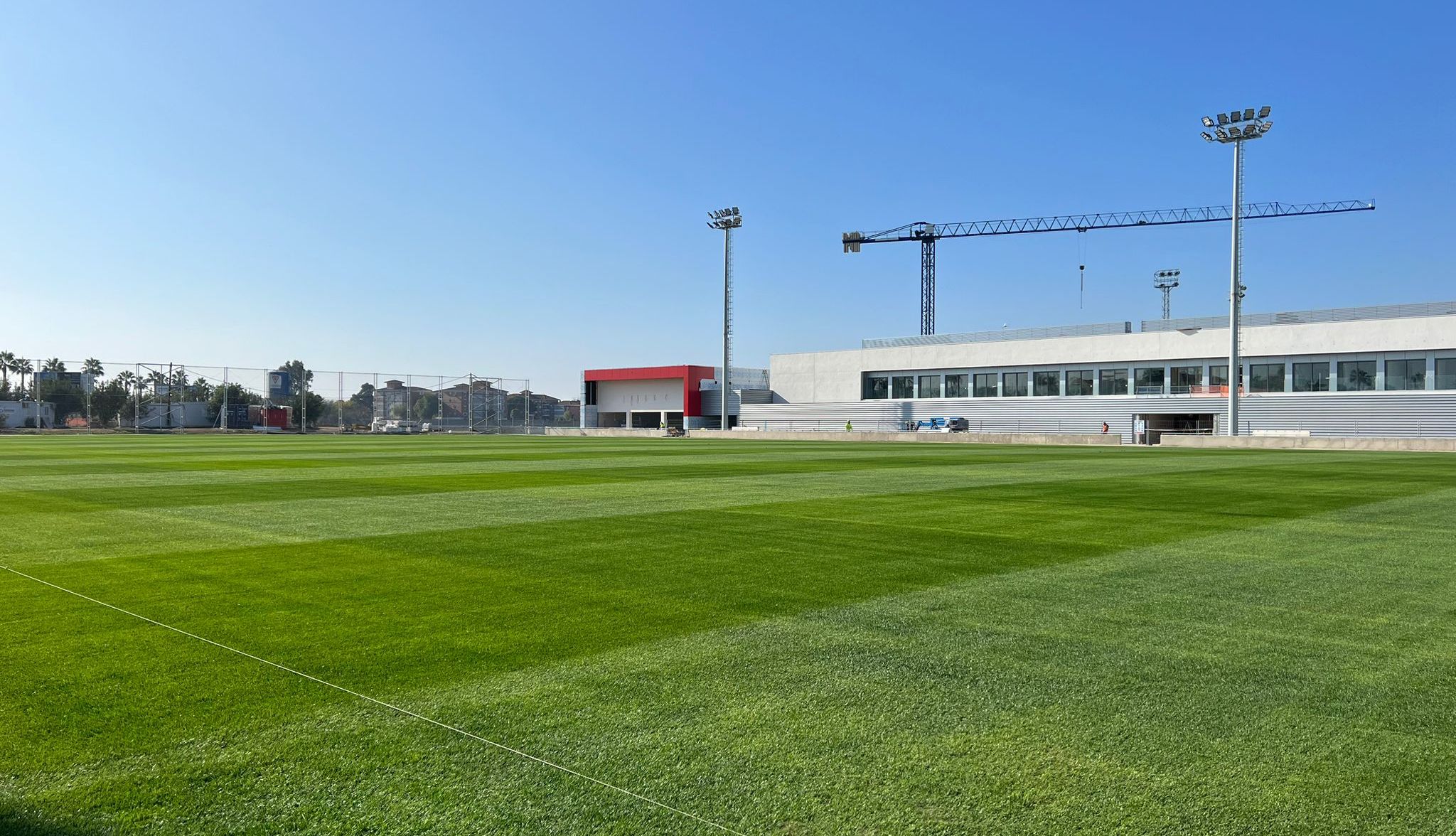 Nuevo campo en la Ciudad Deportiva Cisneros Palacios.