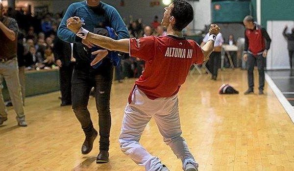  Con 26 años el pelotari de Amezketa Jokin Altuna ya ha sumado 6 txapelas en una carrera profesional espectacular.