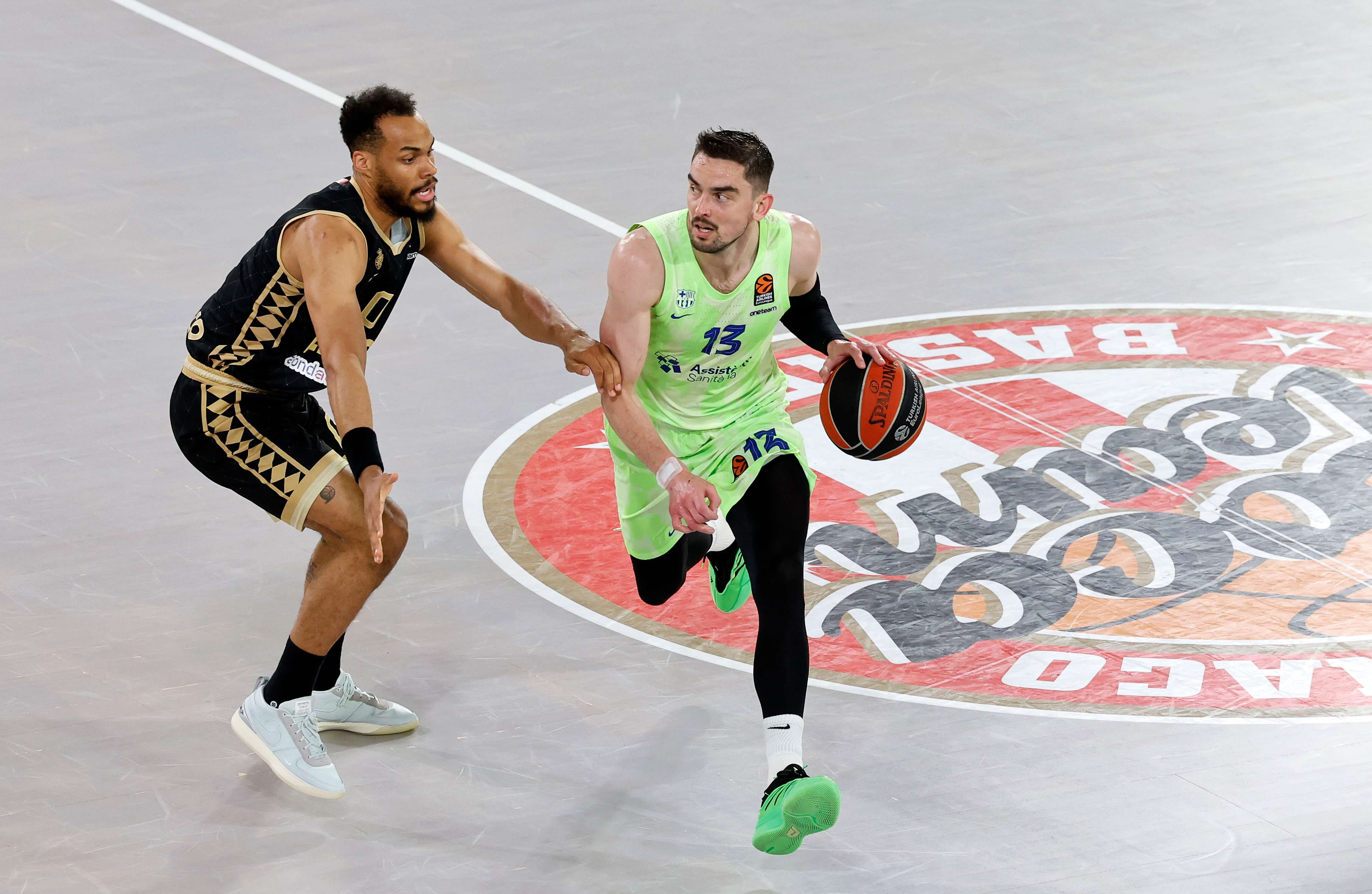  Tomas Satoransky en el partido ante el Mónaco