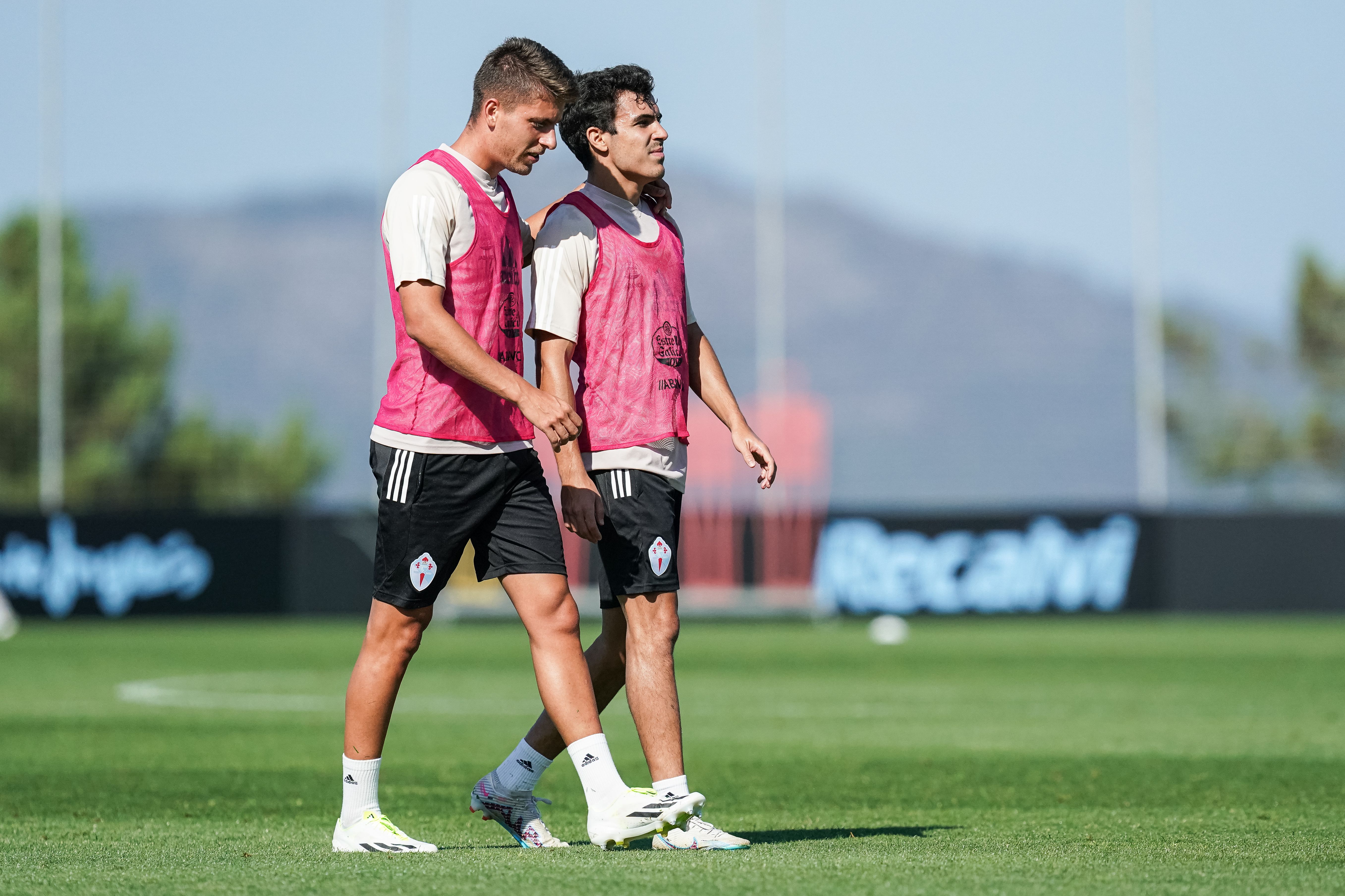 Manu Sánchez y Fontán.