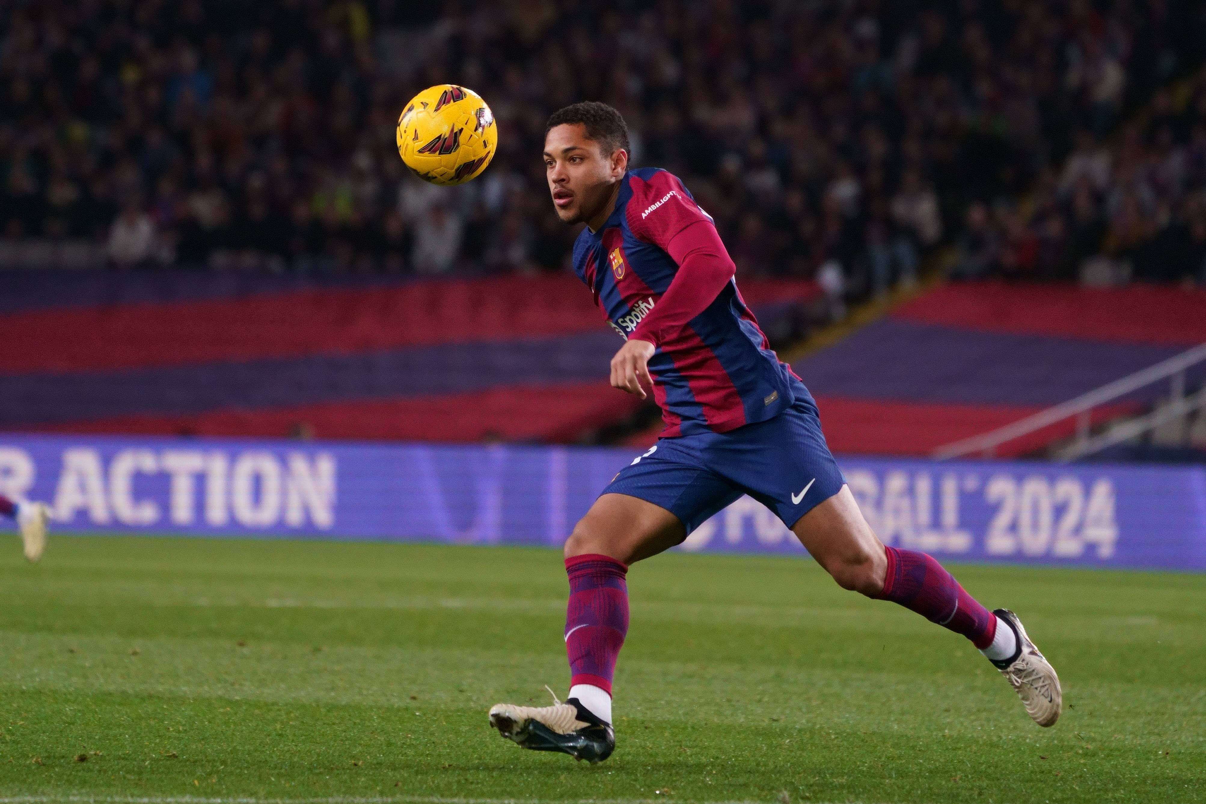  Vitor Roque en un partido con el FC Barcelona (foto: Cordón Press).