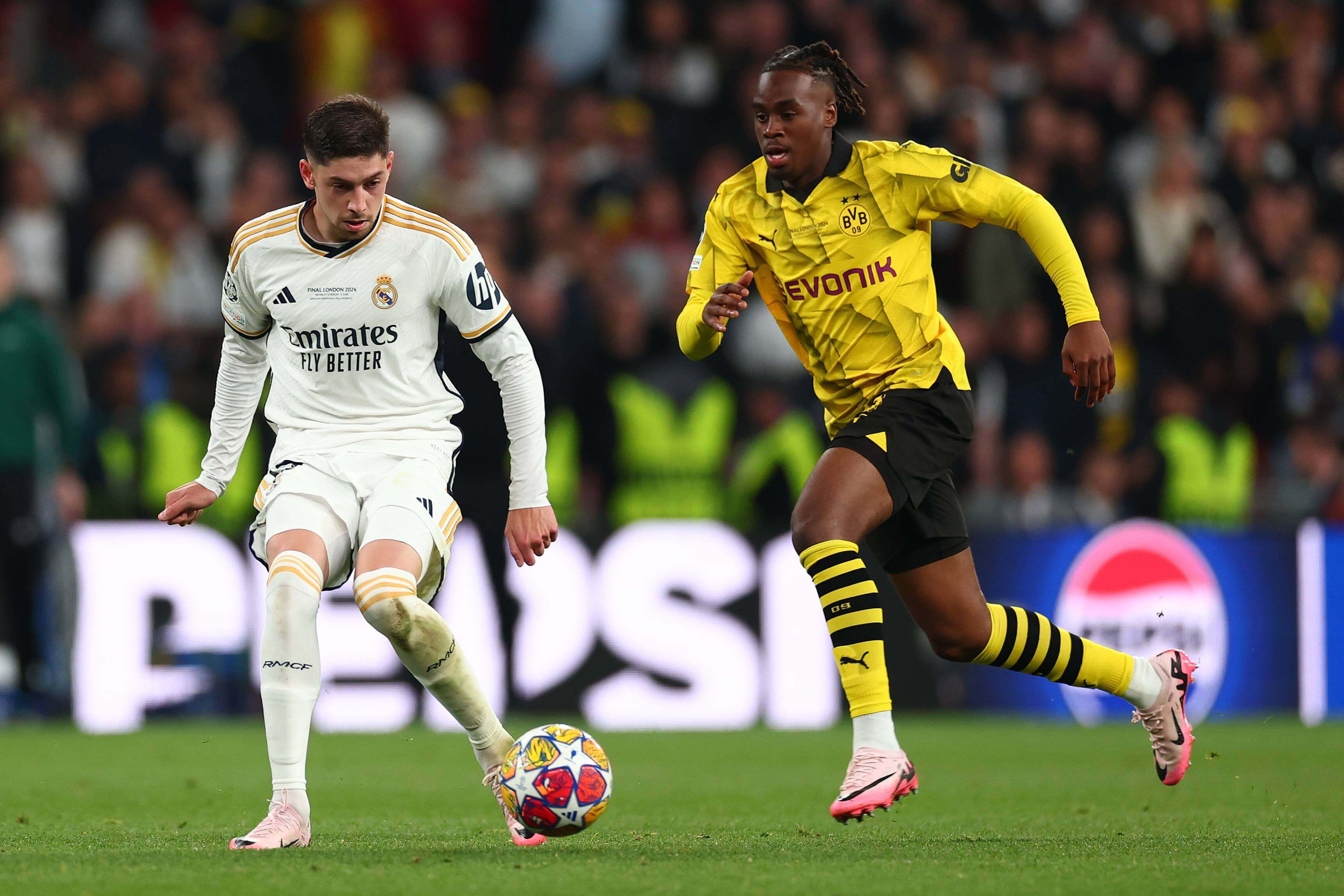 Bynoe-Gittens, en la final de la Champions.