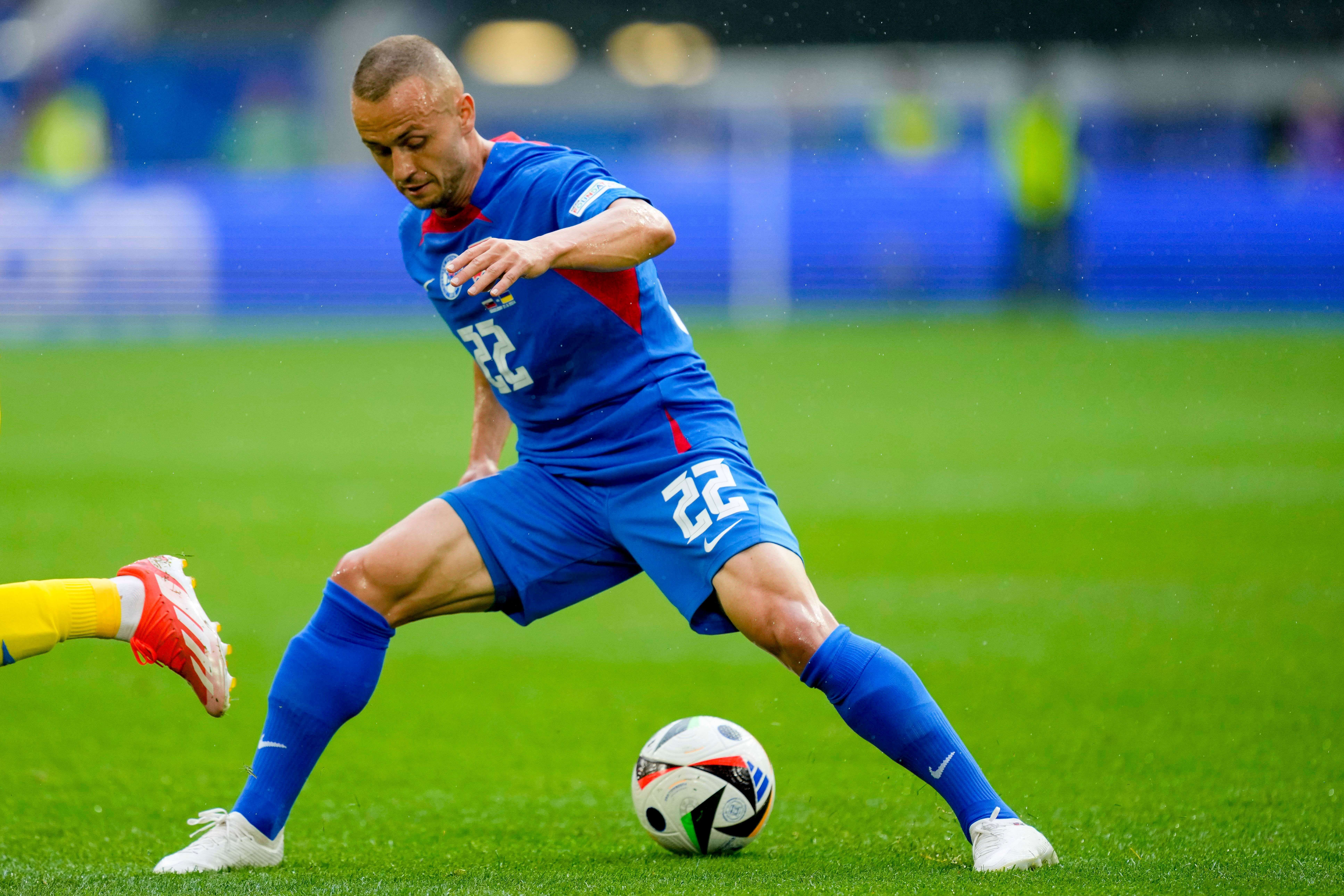 Stanislav Lobotka, en un partido con Eslovaquia en la Eurocopa.