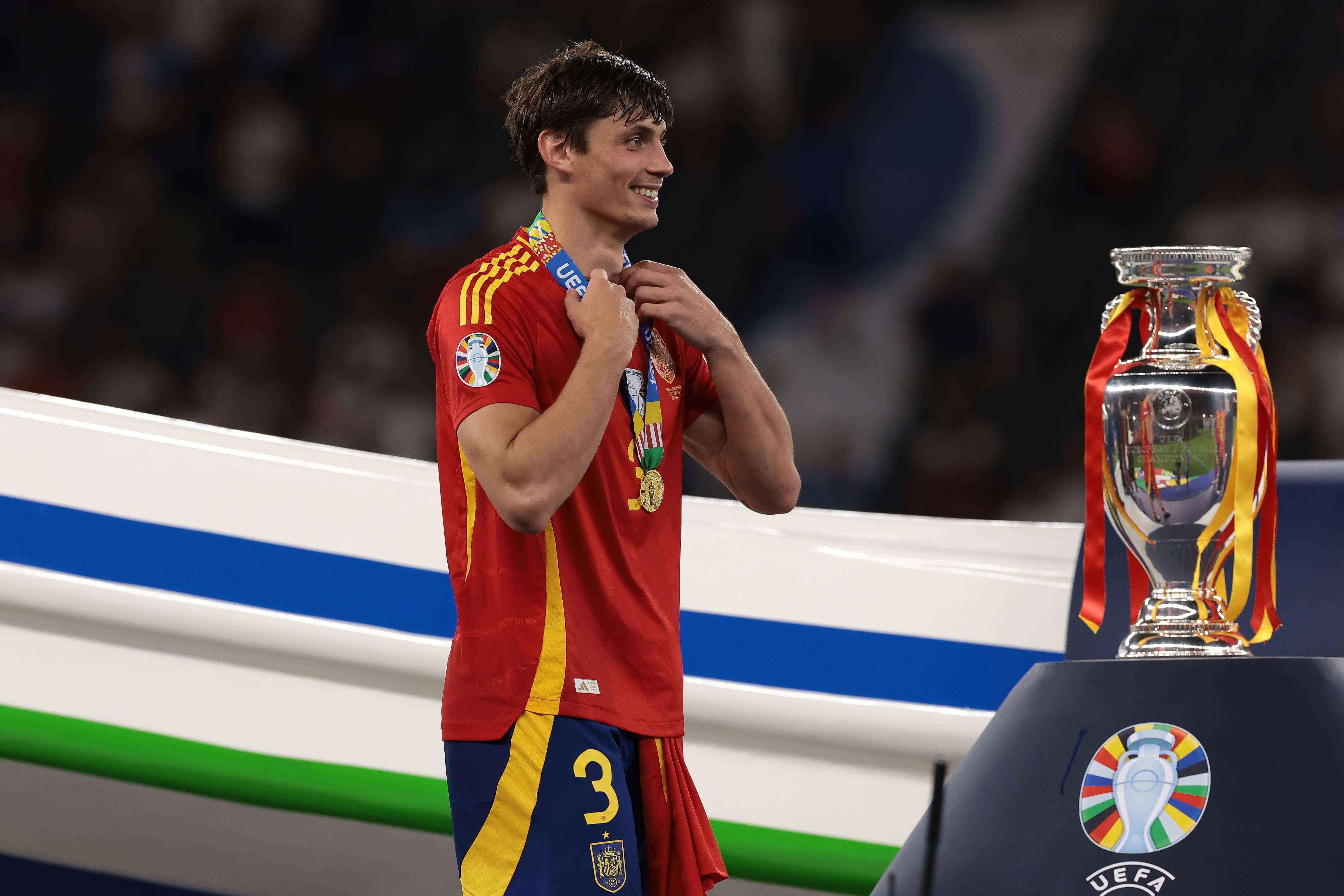  Robin Le Normand gana la Eurocopa con España.