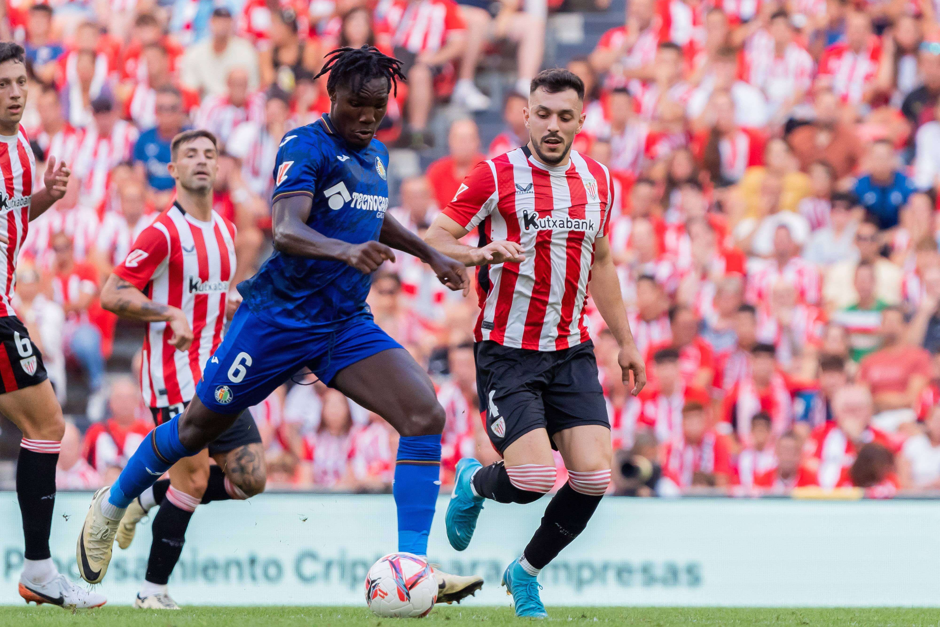 Chrisantus Uche en San Mamés)