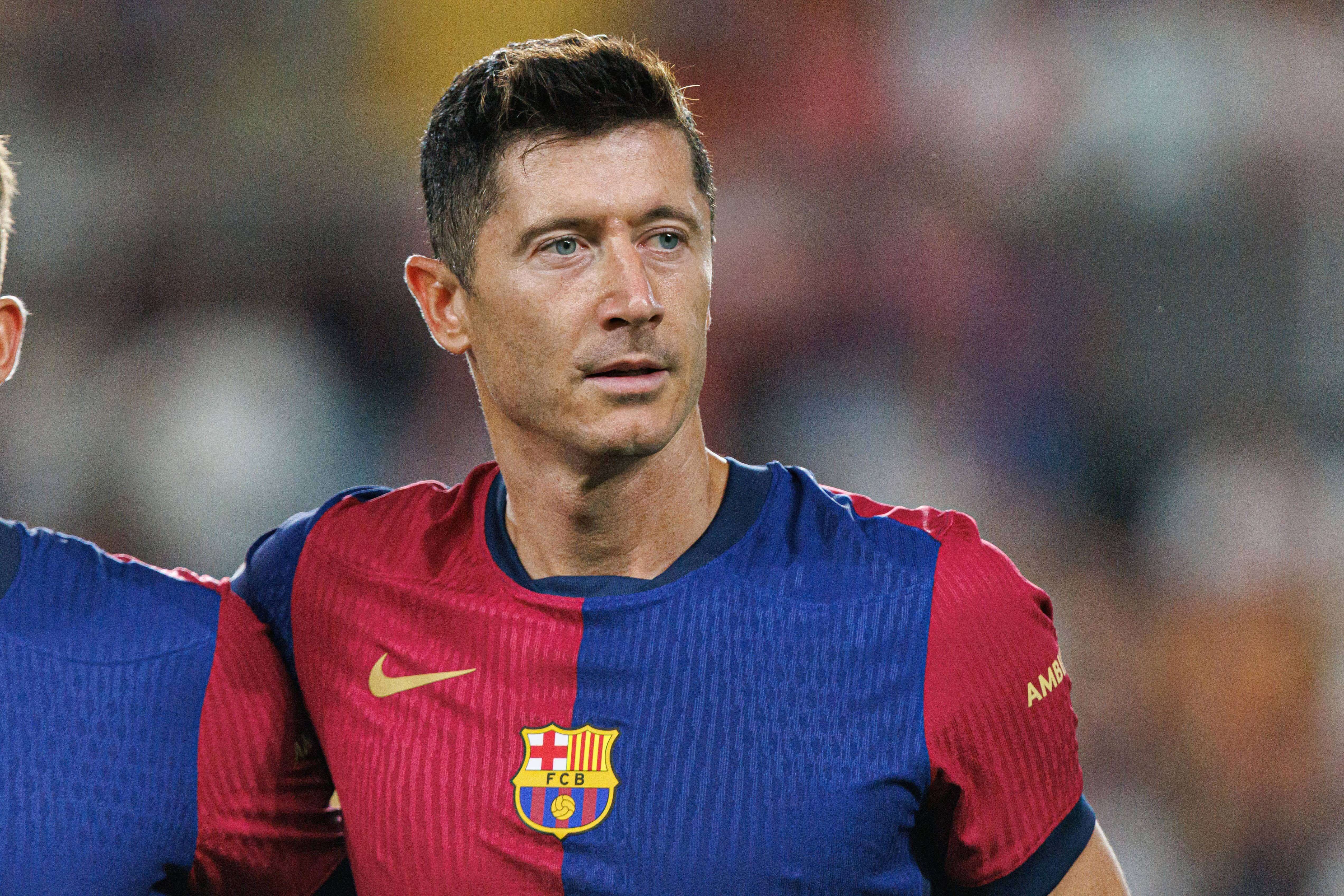  Lewandowski, en un partido del Barça (FOTO: Cordón Press).