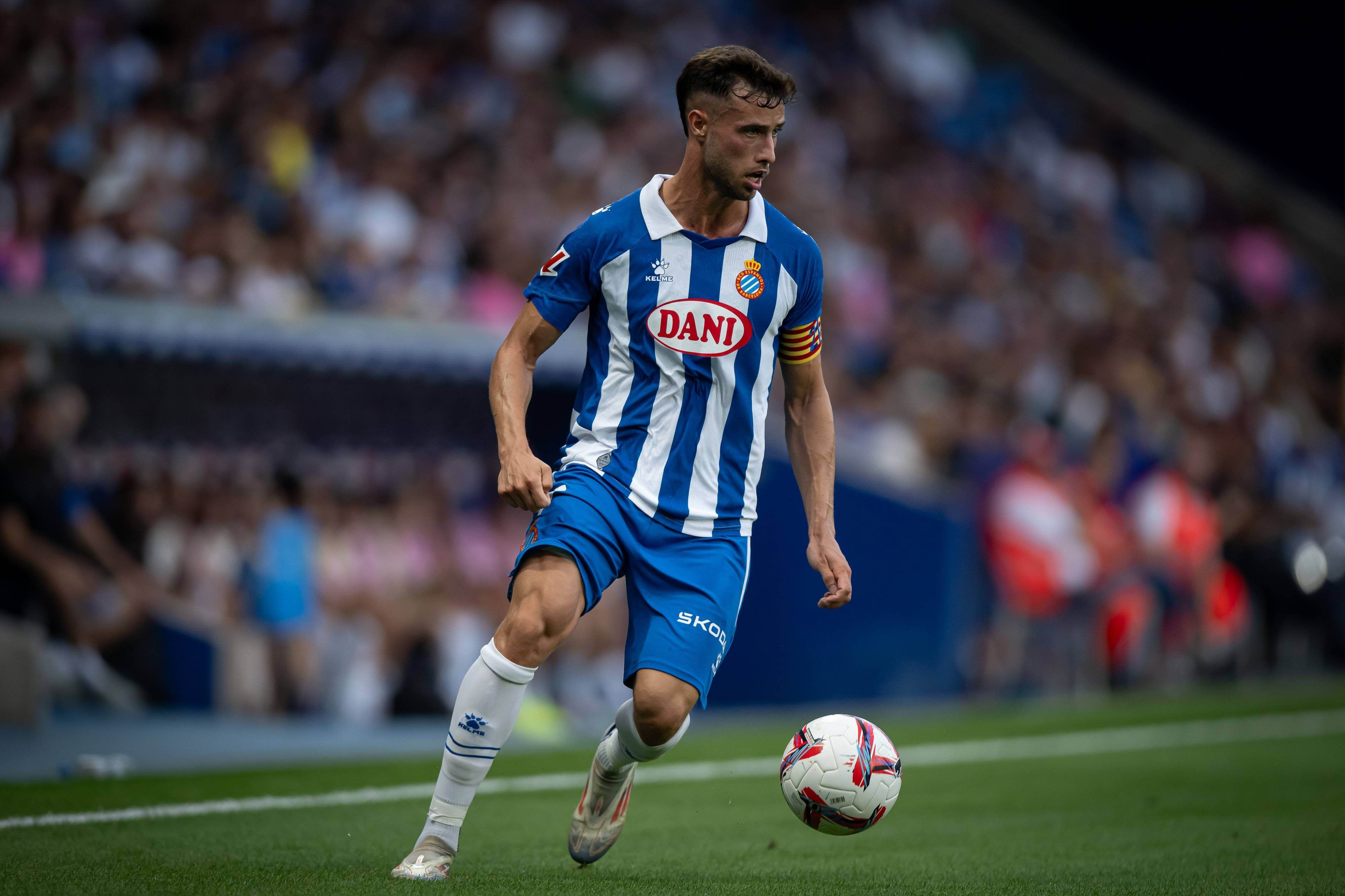  Javi Puado, en un partido con el Espanyol.