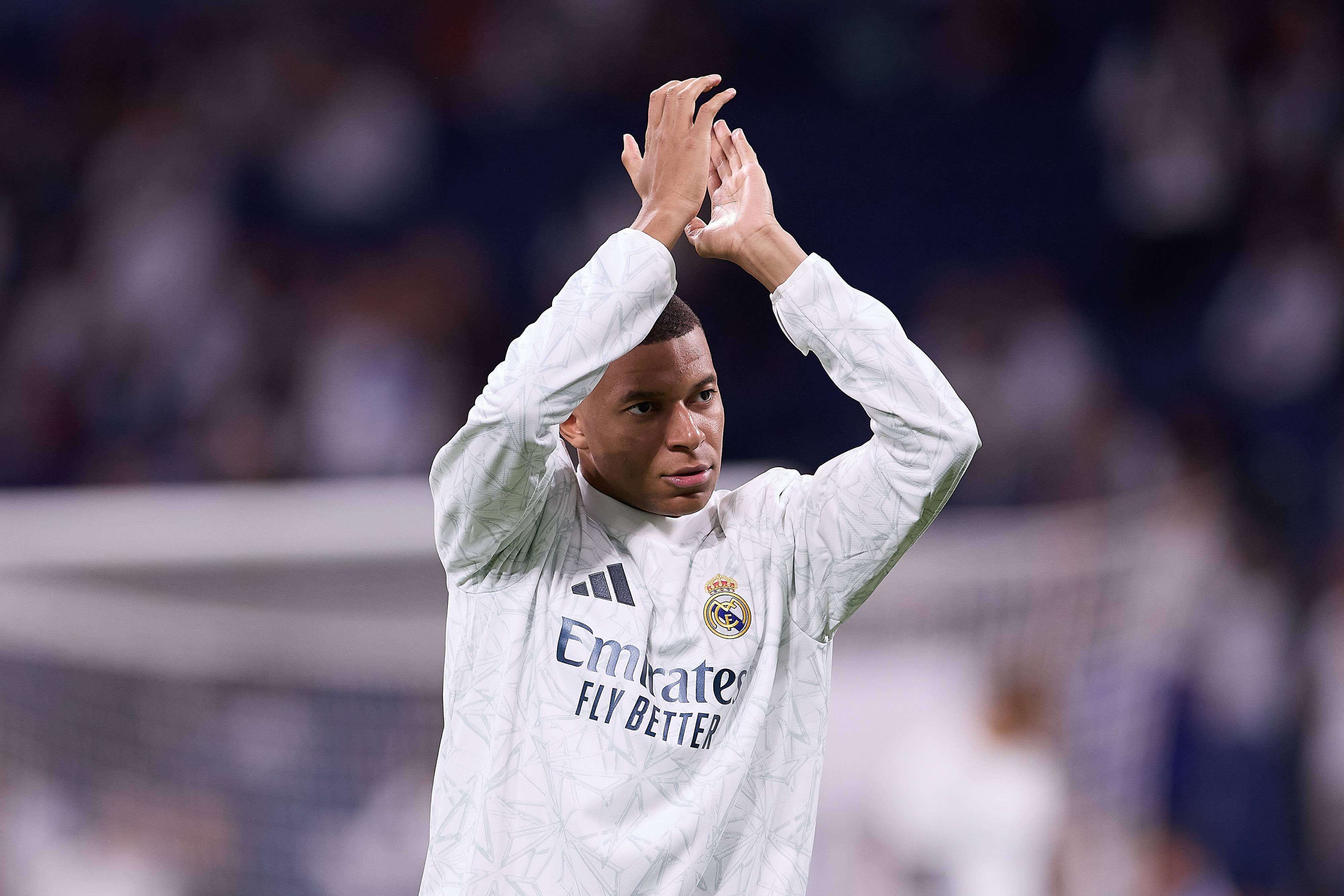 Kylian Mbappé, antes de un partido con el Real Madrid.