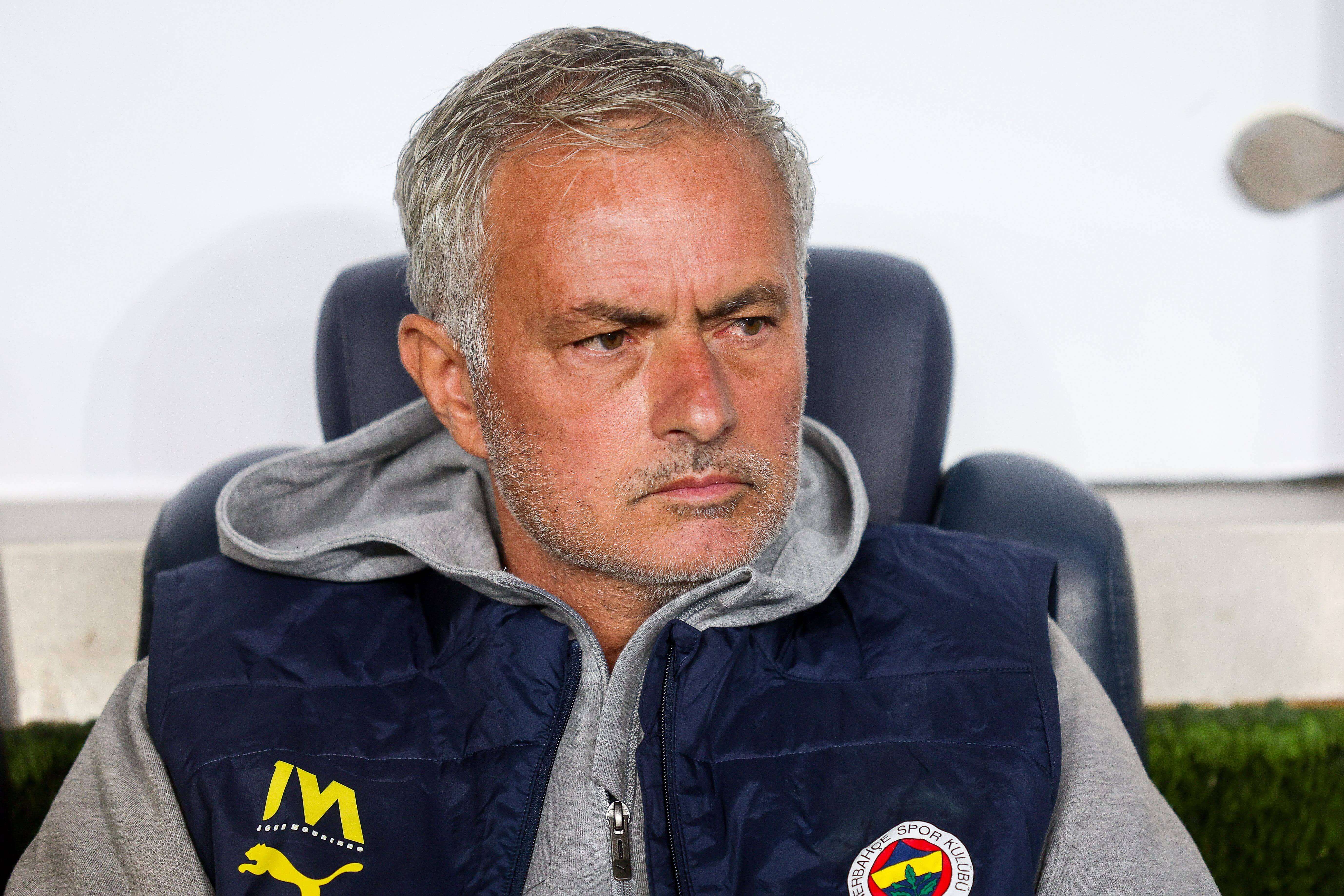 José Mourinho, en un partido con el Fenerbahçe.