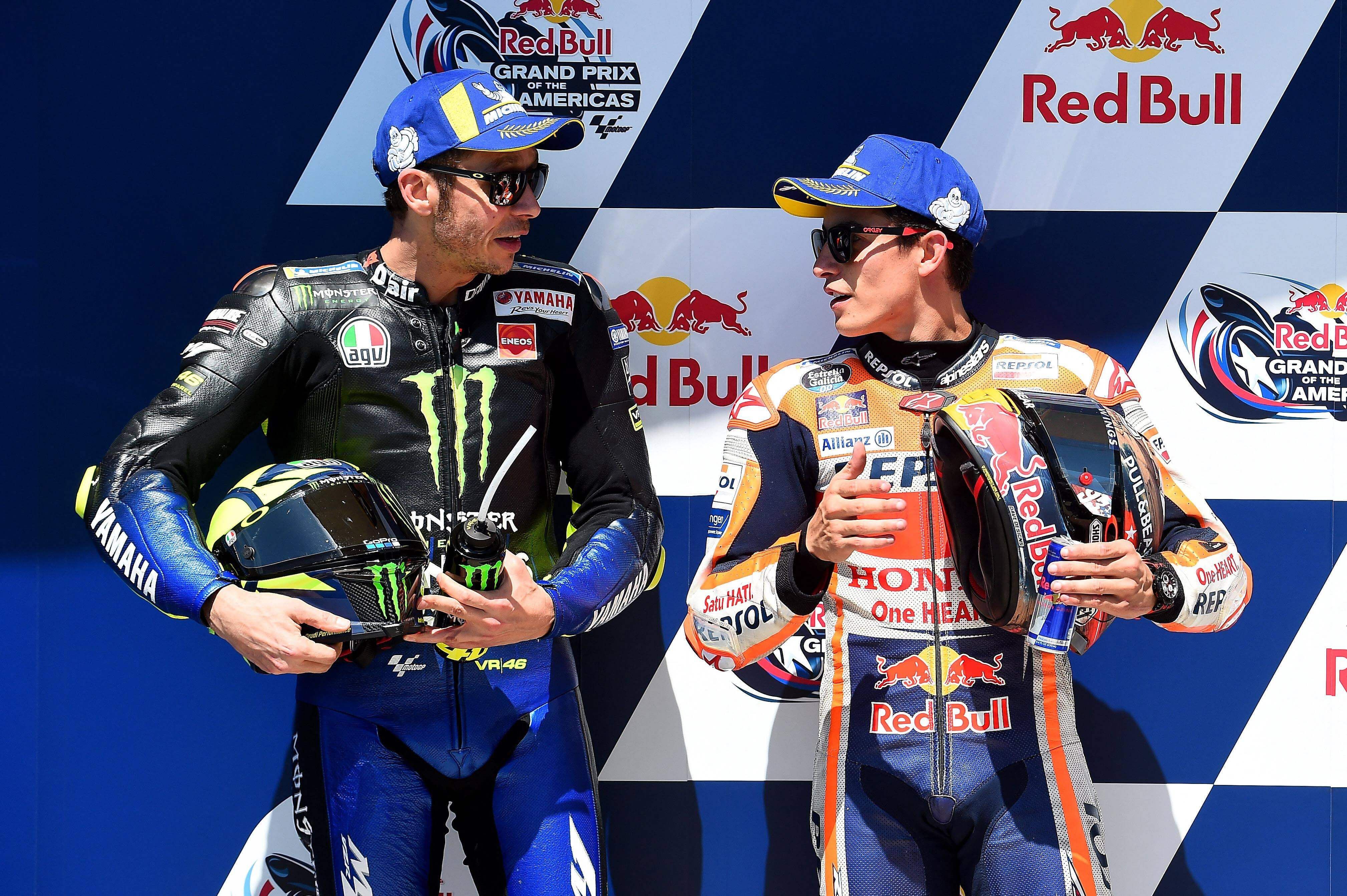  Marc Márquez y Valentino Rossi en el podio (Cordon Press)