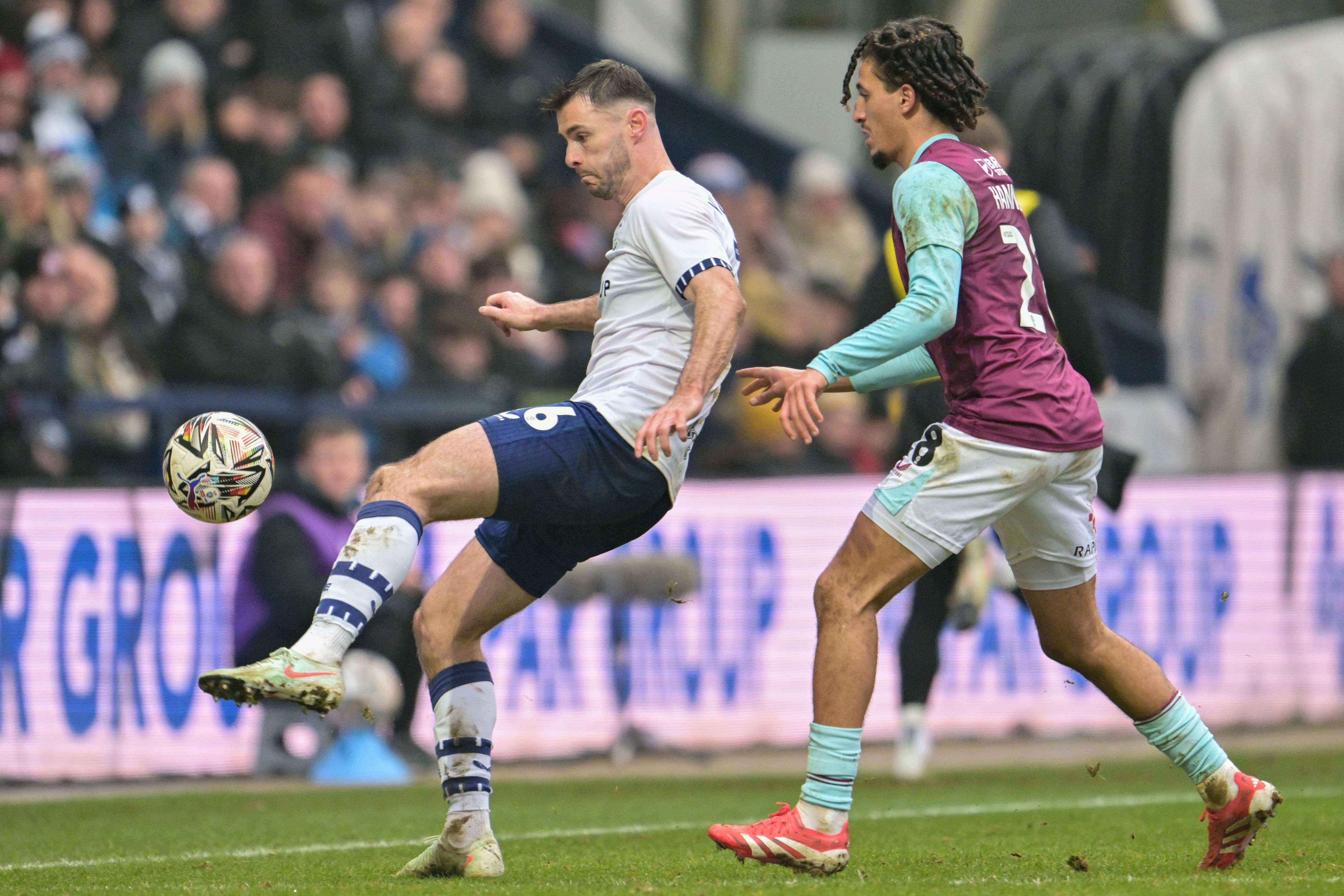 Hannibal Mejbri, durante un encuentro.