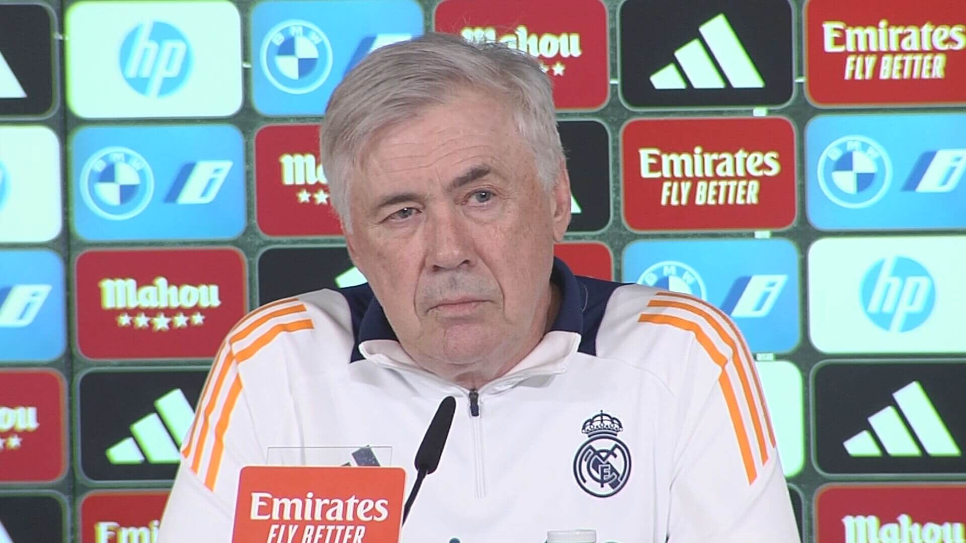  Carlo Ancelotti en rueda de prensa (ElDesmarque)