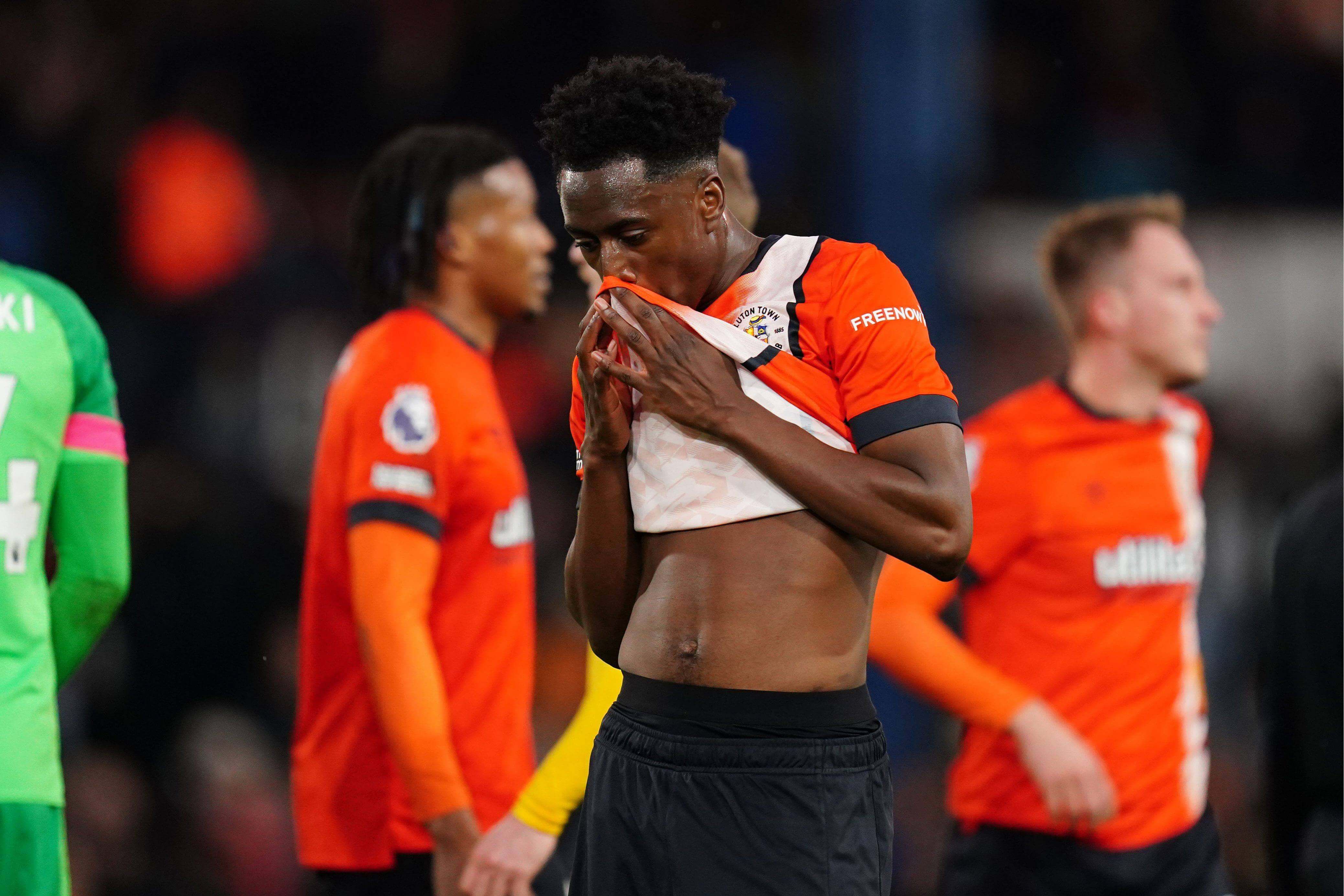 Sambi Lokonga, durante un encuentro reciente (Foto: Cordon Press). 