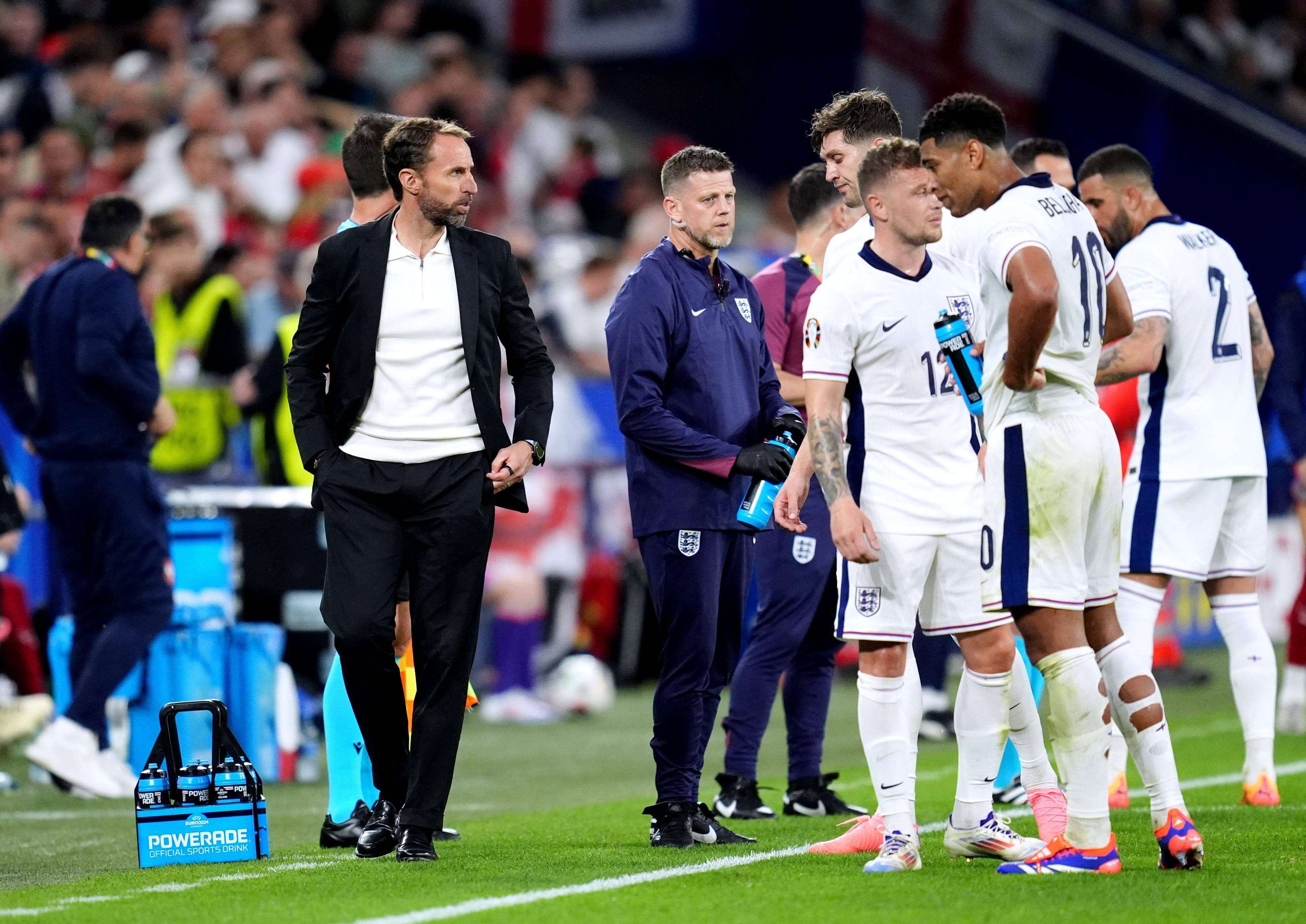 Southgate con los jugadores de la selección inglesa (Cordon Press)