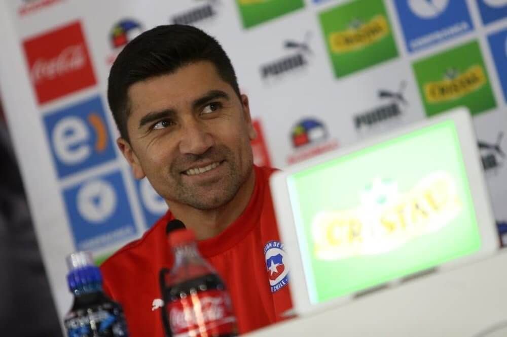  David Pizarro, durante una rueda de prensa.