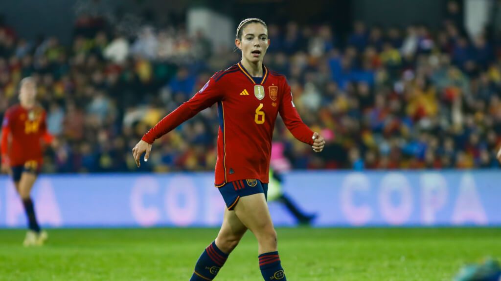 Aitana Bonmatí en un partido con España (Europa Press)