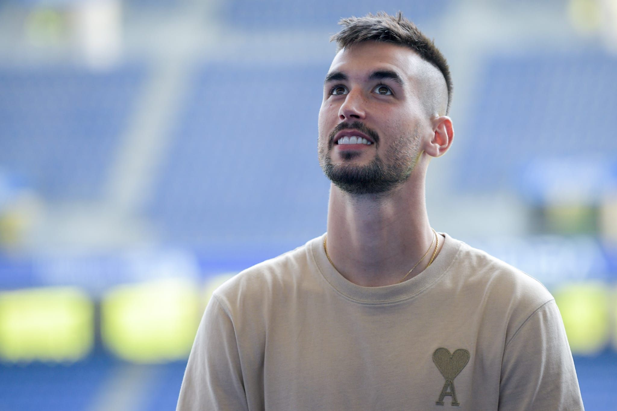  Álex Millán, tras su llegada al Real Oviedo.