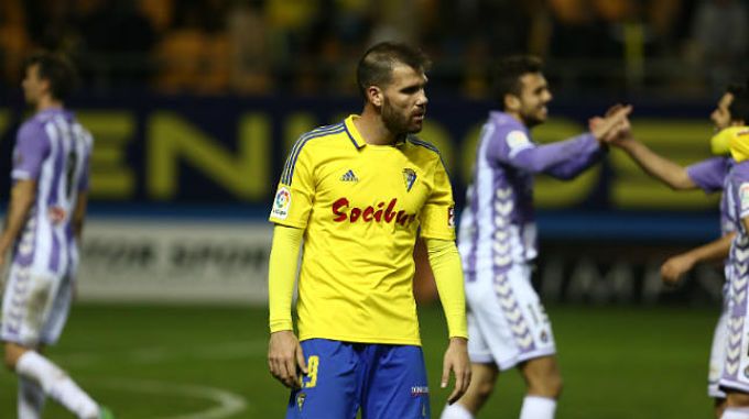 Alfredo Ortuño, durante su etapa en el Cádiz.