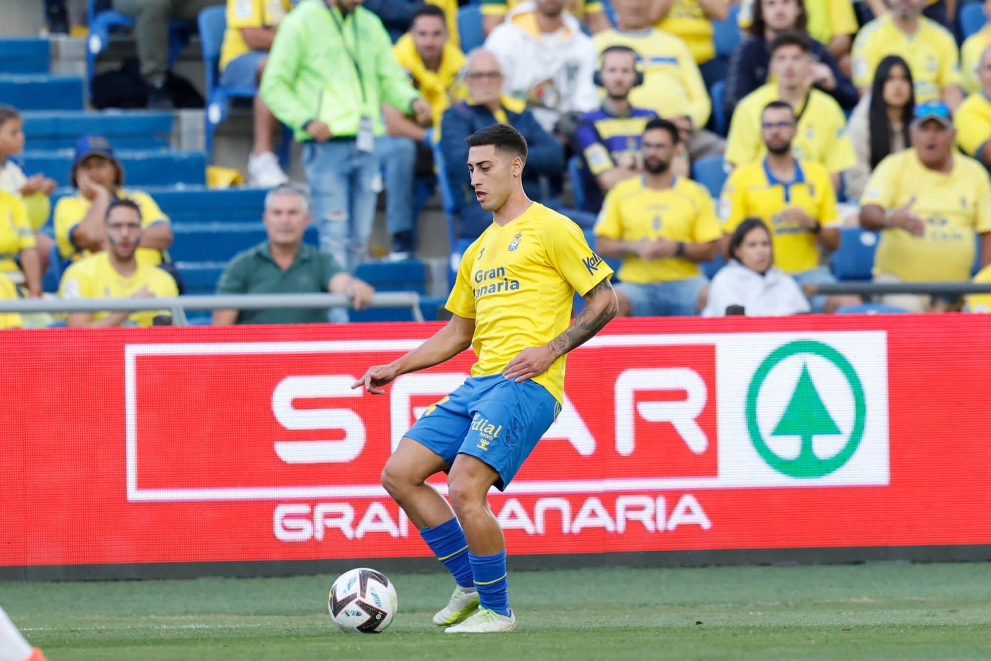  Álvaro Lemos, durante un partido con la UD Las Palmas.