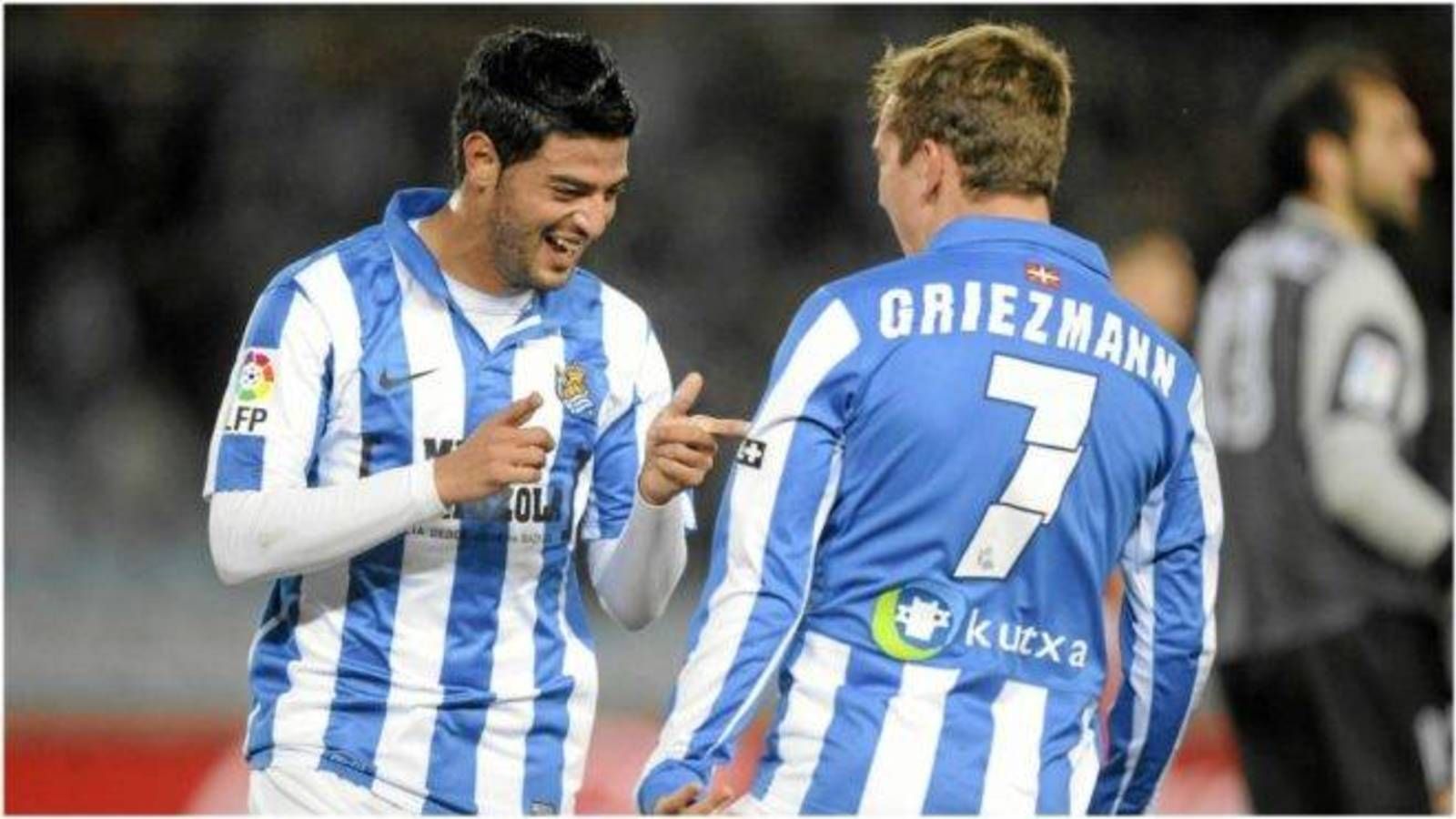  Antoine Griezmann y Carlos Vela en su etapa en la Real Sociedad.