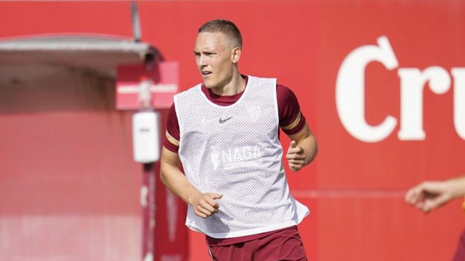 Augustinsson, en su primer entrenamiento con el Sevilla (Foto: SFC).