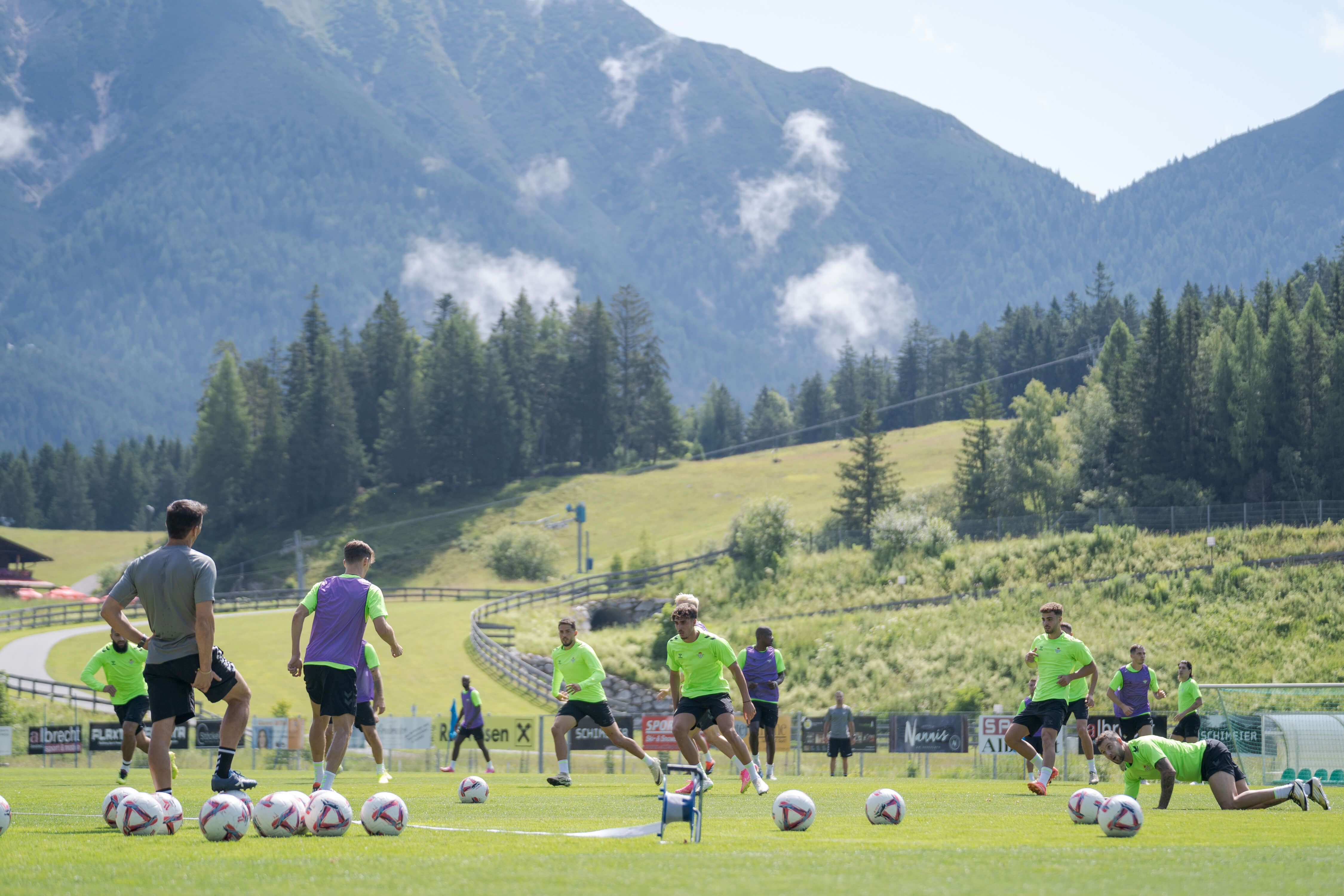  Entrenamiento del Betis en Austria.