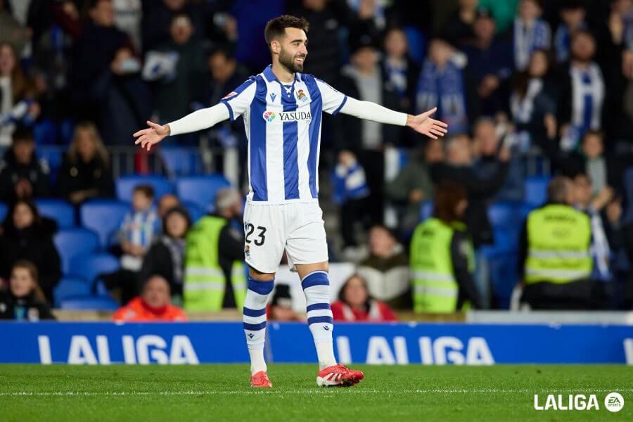 Brais Méndez celebra su gol en el Real Sociedad-Espanyol.