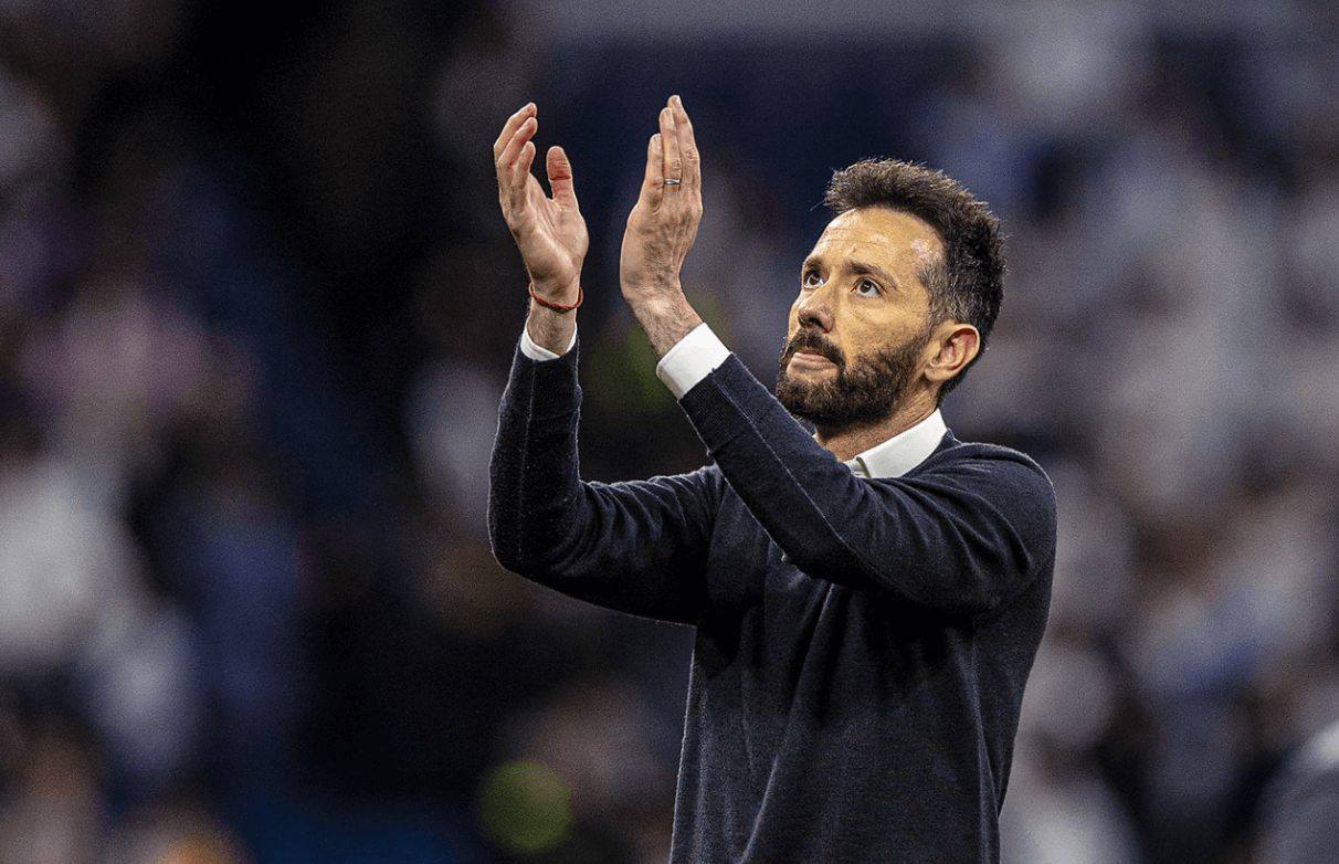  Carlos Corberán en el Bernabéu