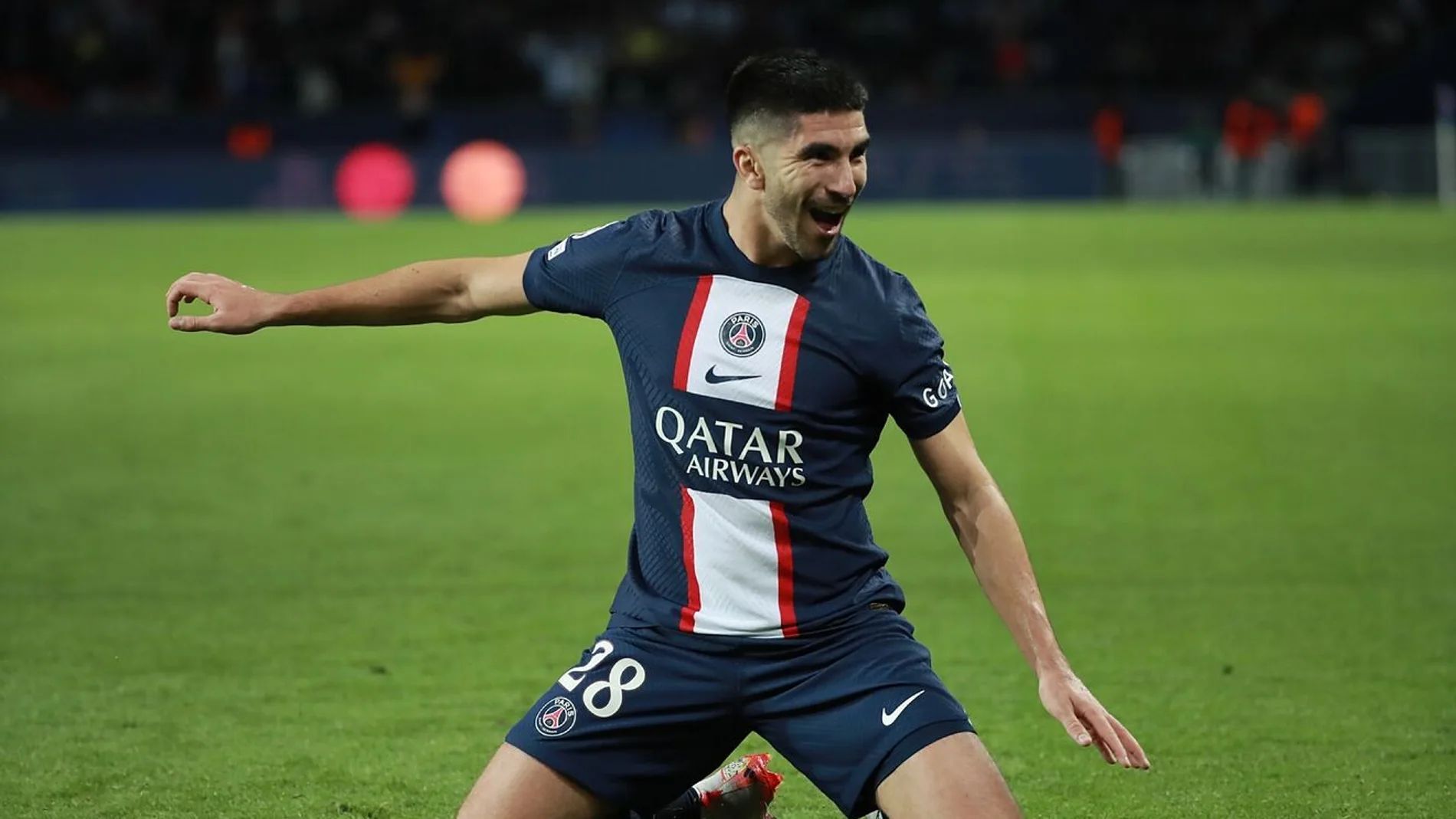  Carlos Soler podría salir del PSG. (Fuente: Cordon Press)