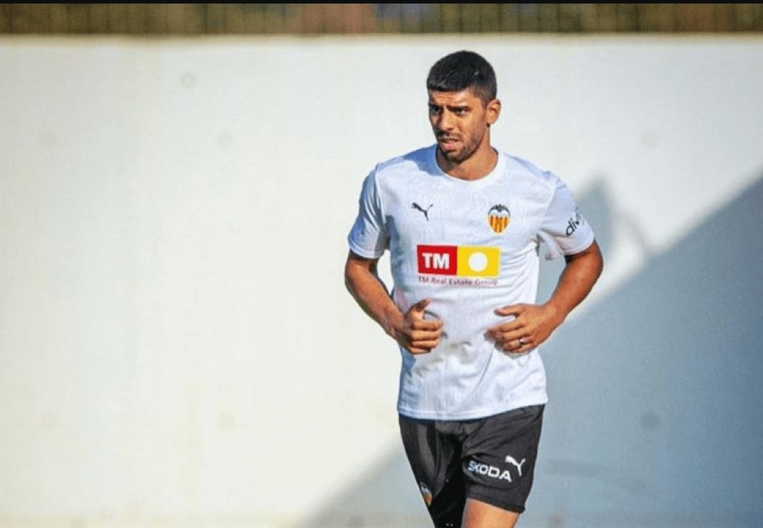  Cenk en Paterna trabajó al margen el lunes por si sale