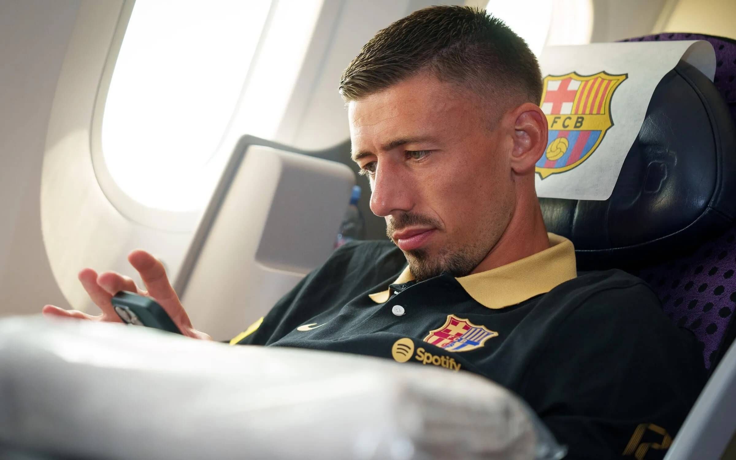 Clément Lenglet, en un viaje con el Barcelona.