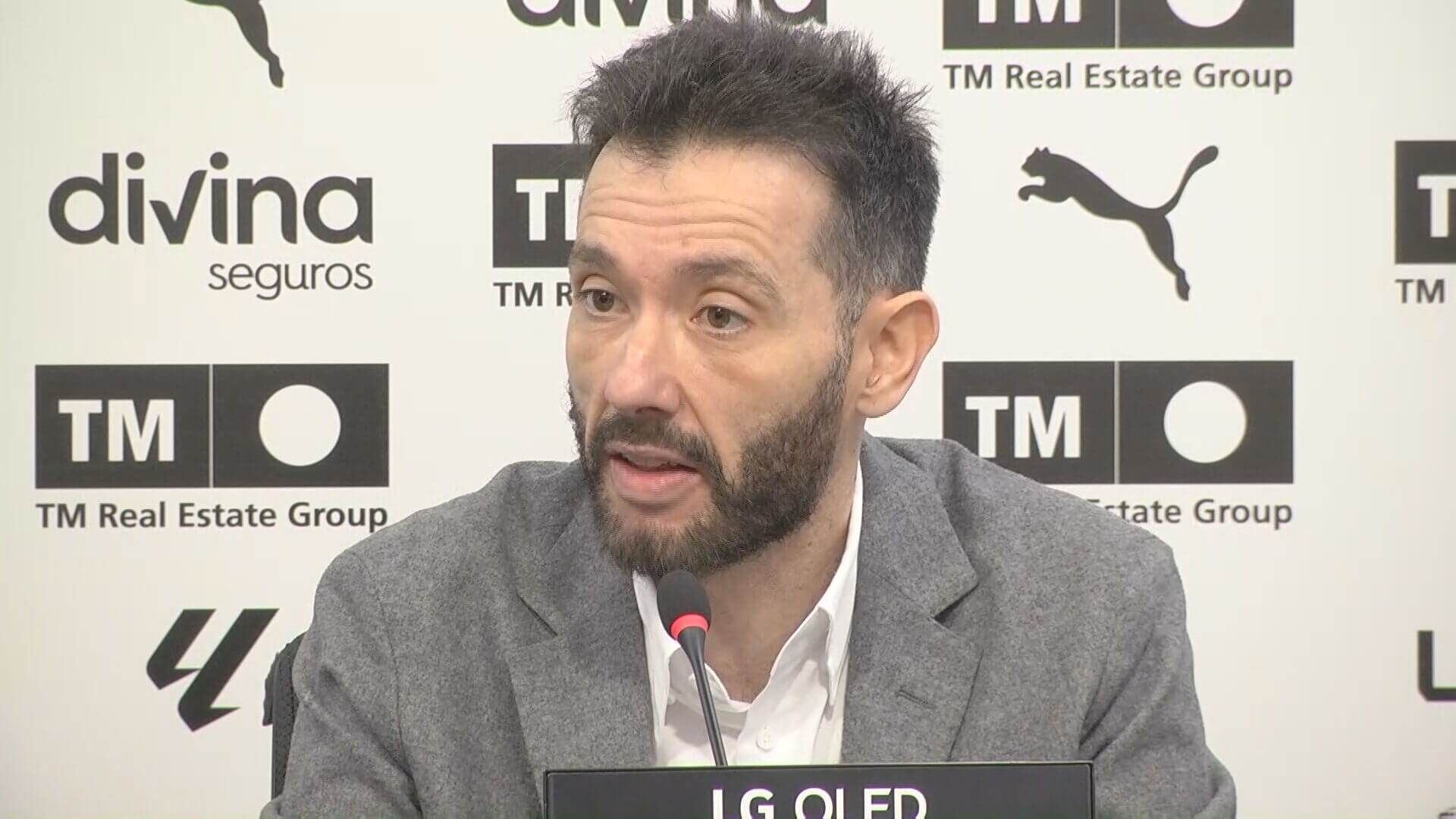  Carlos Corberán, nuevo entrenador del Valencia.