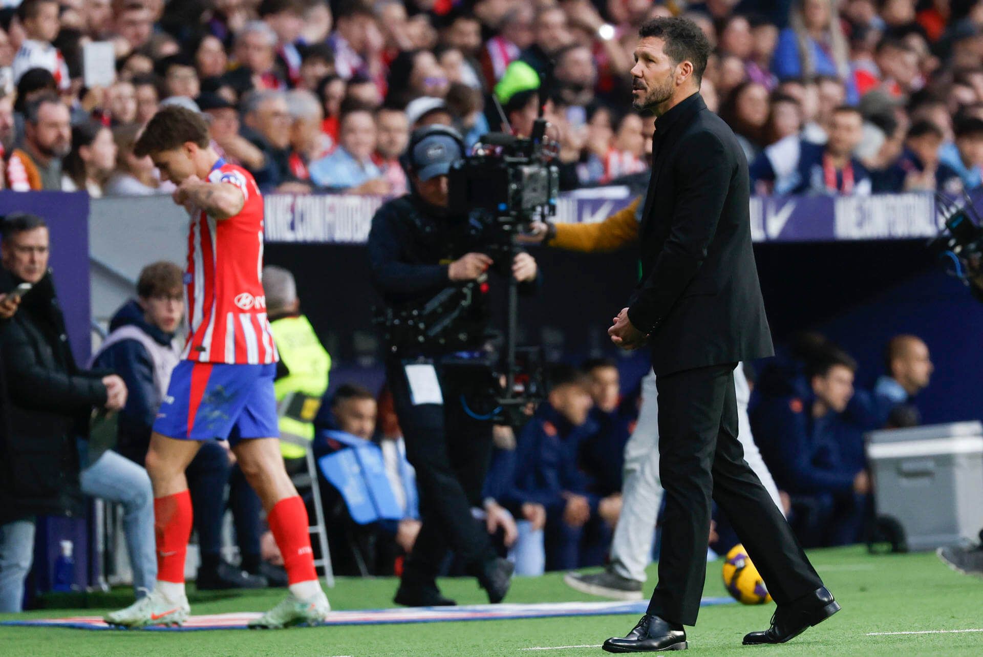  Simeone en la expulsión de Pablo Barrios (Cordon Press)