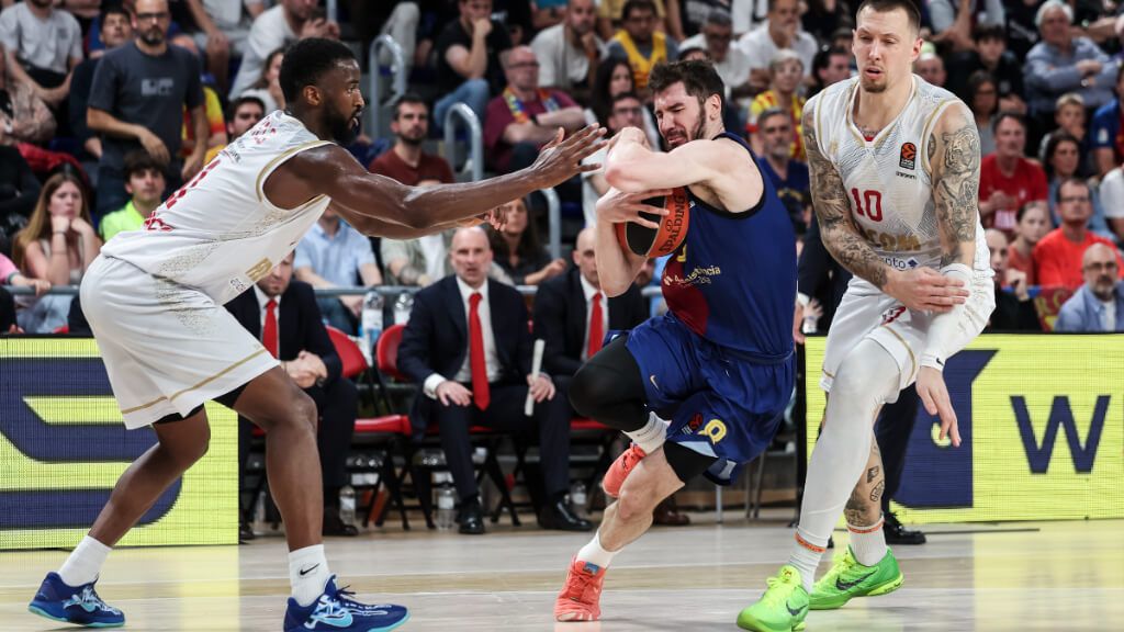  Darío Brizuela en el partido contra el Mónaco (Europa Press)