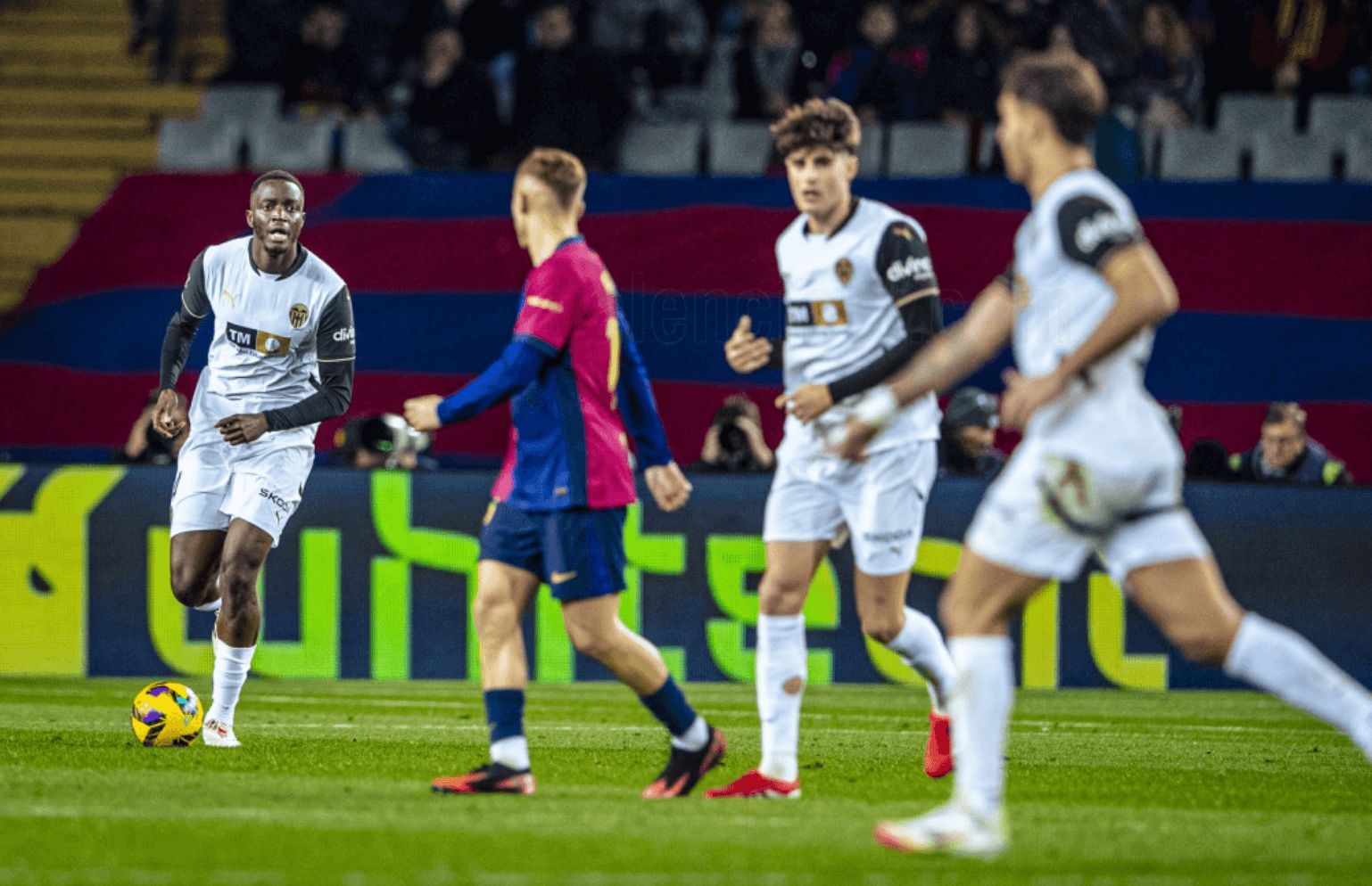  Un lance del FC Barcelona - Valencia CF del año pasado