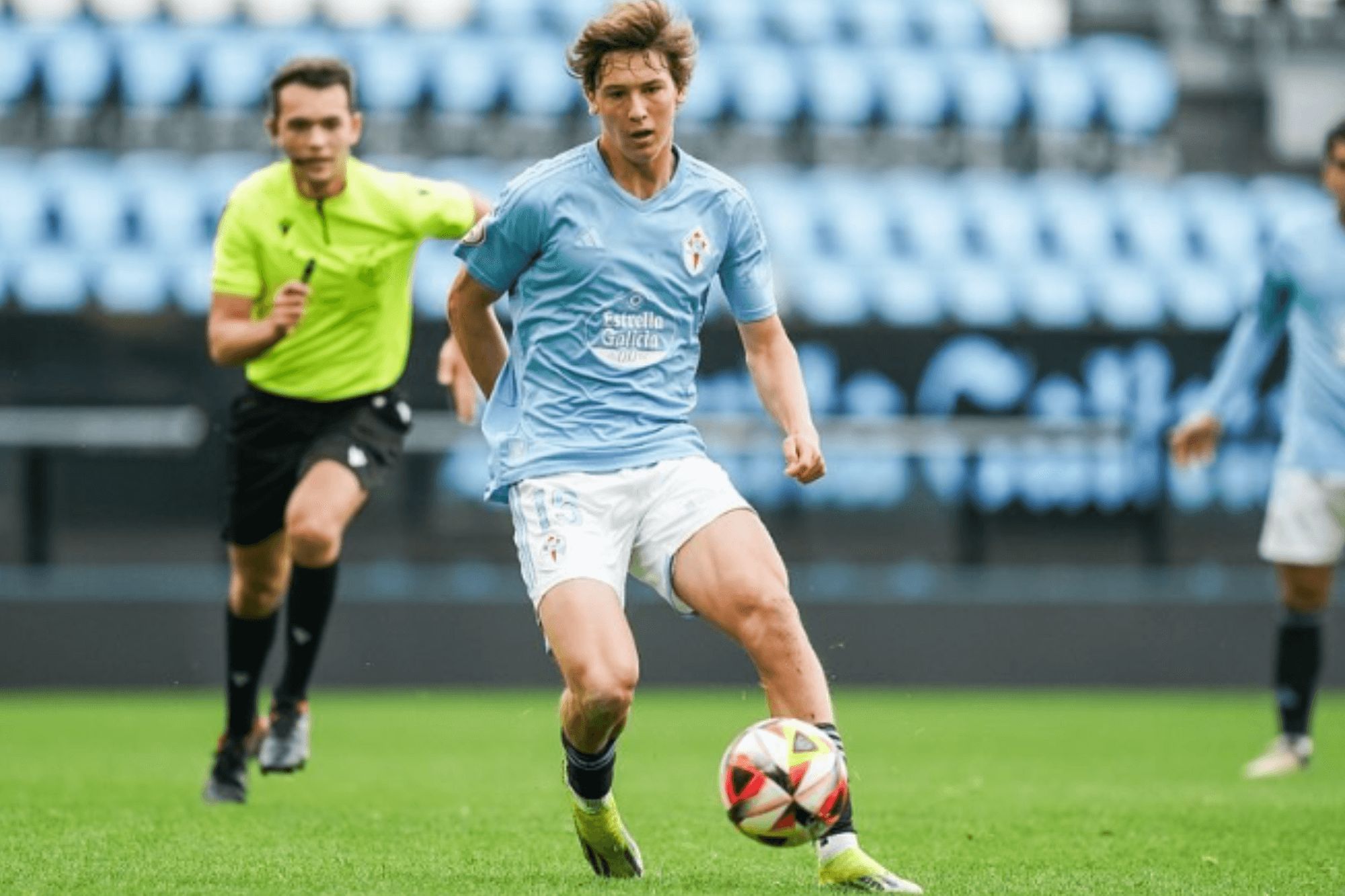  Fer López con el Celta Fortuna.