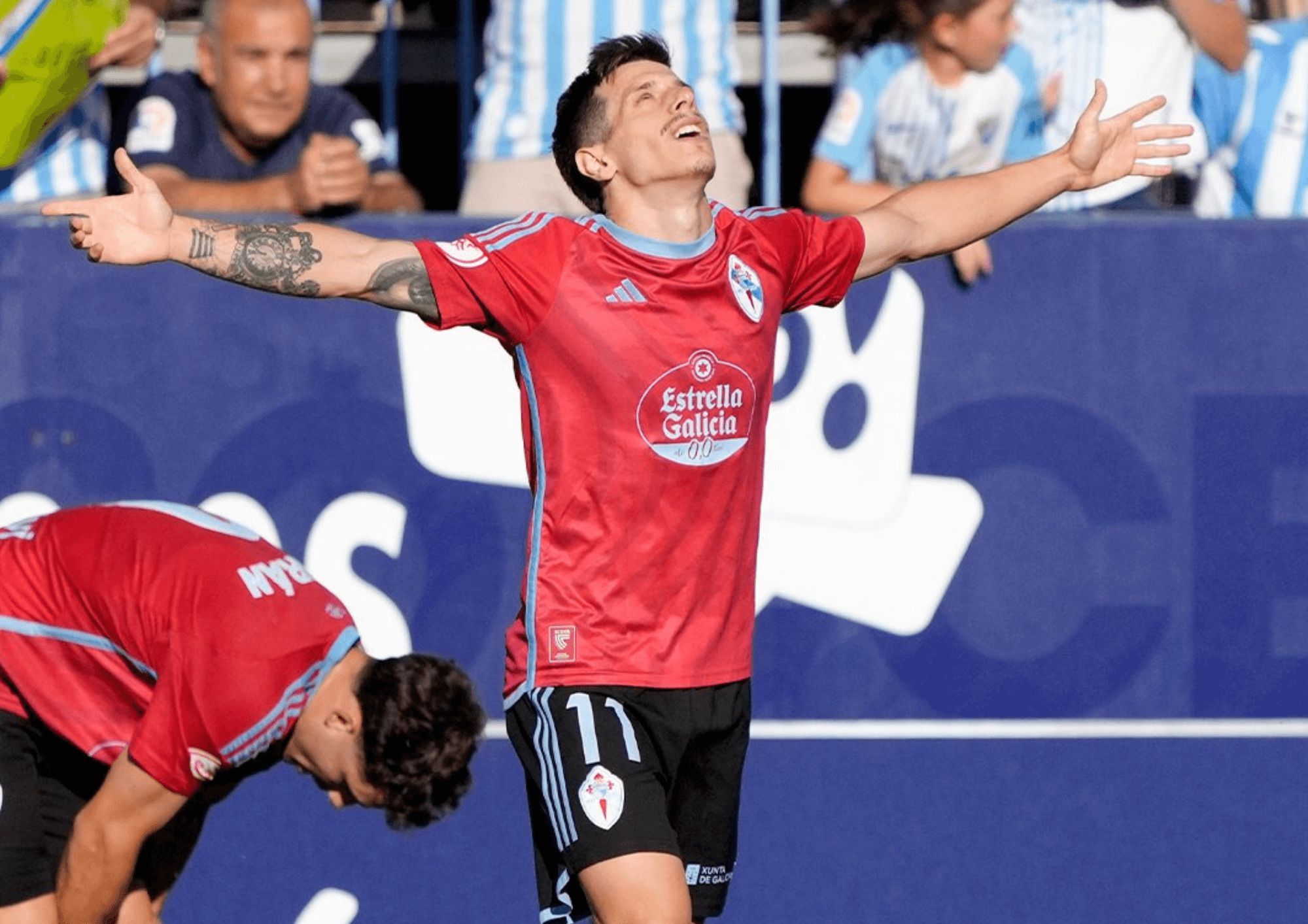  Alfon celebra el 0-1 en La Rosaleda.