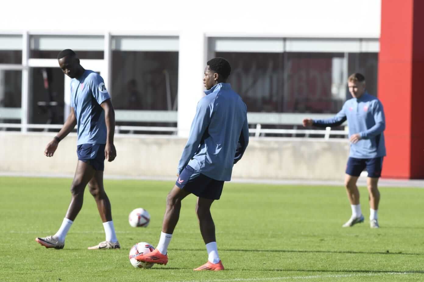  Idumbo Muzambo, en el entrenamiento de este sábado.