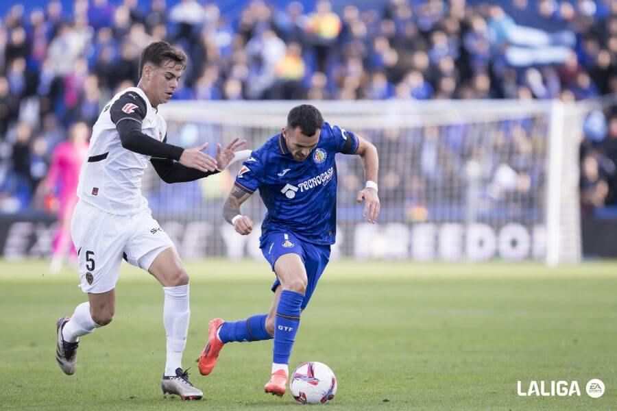 Enzo Barrenechea, ante el Getafe CF (Foto: LALIGA9.