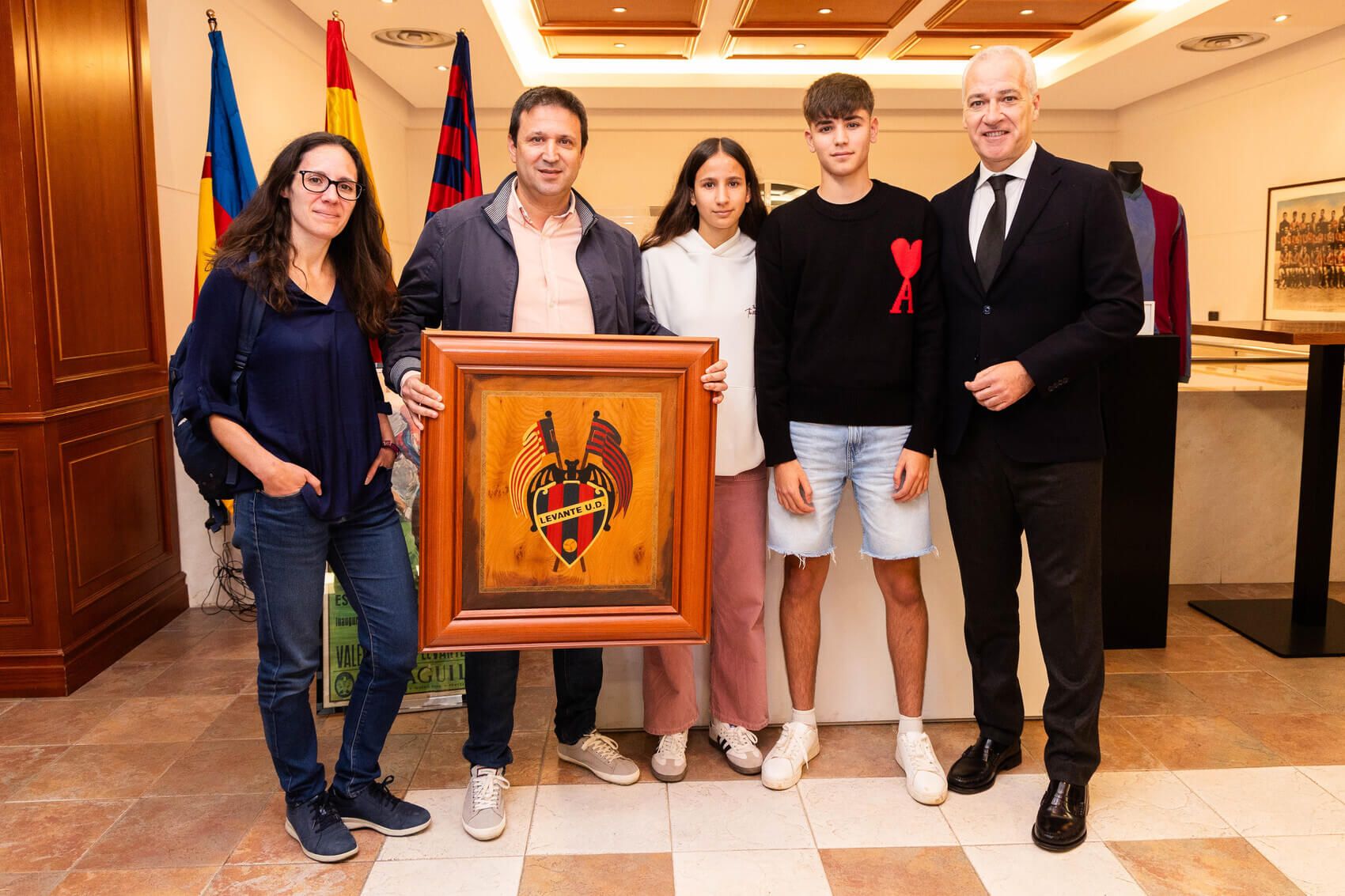  Escudo del Levante salvado de la DANA