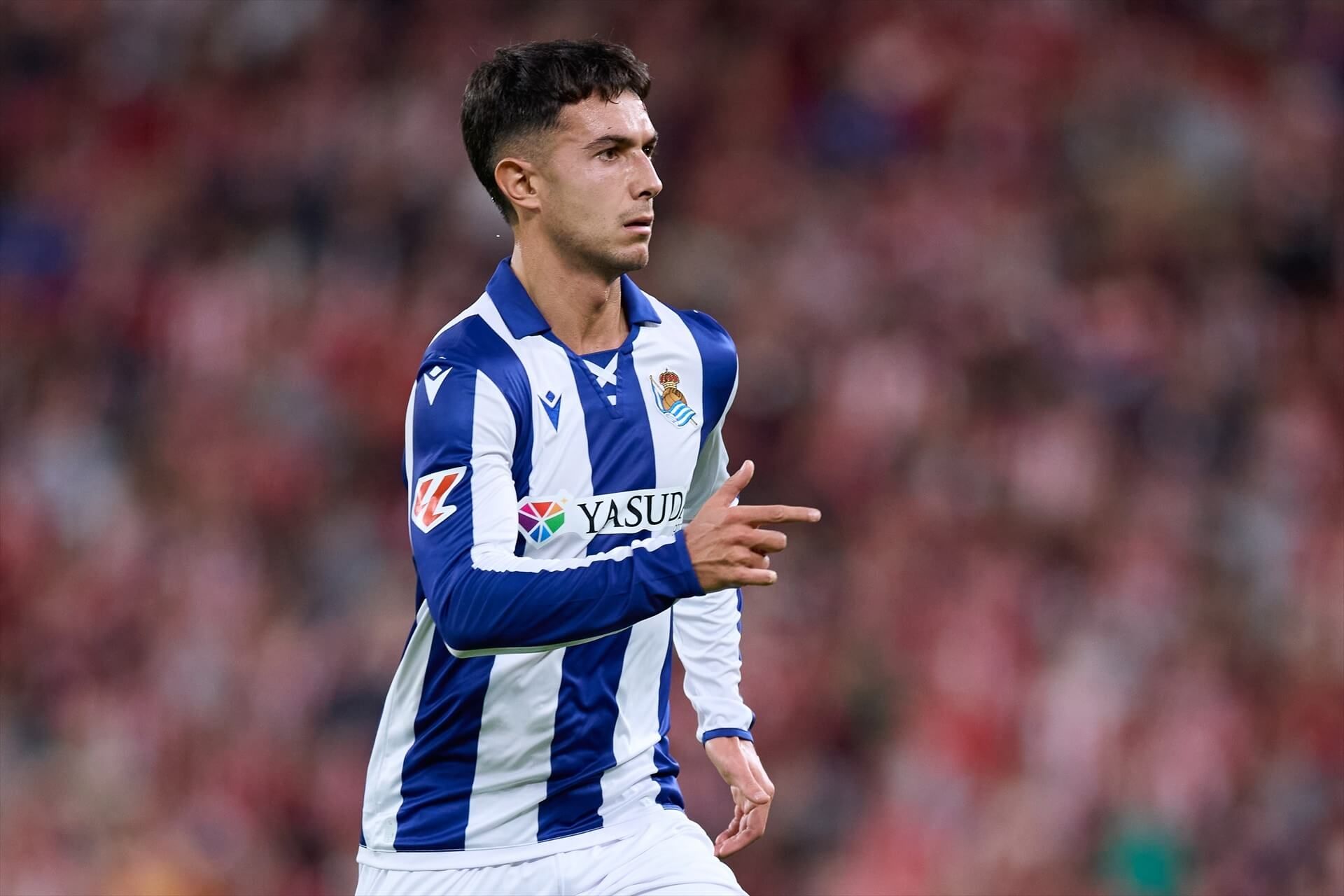  Zubimendi, en un partido de la Real Sociedad (FOTO: Europa Press).