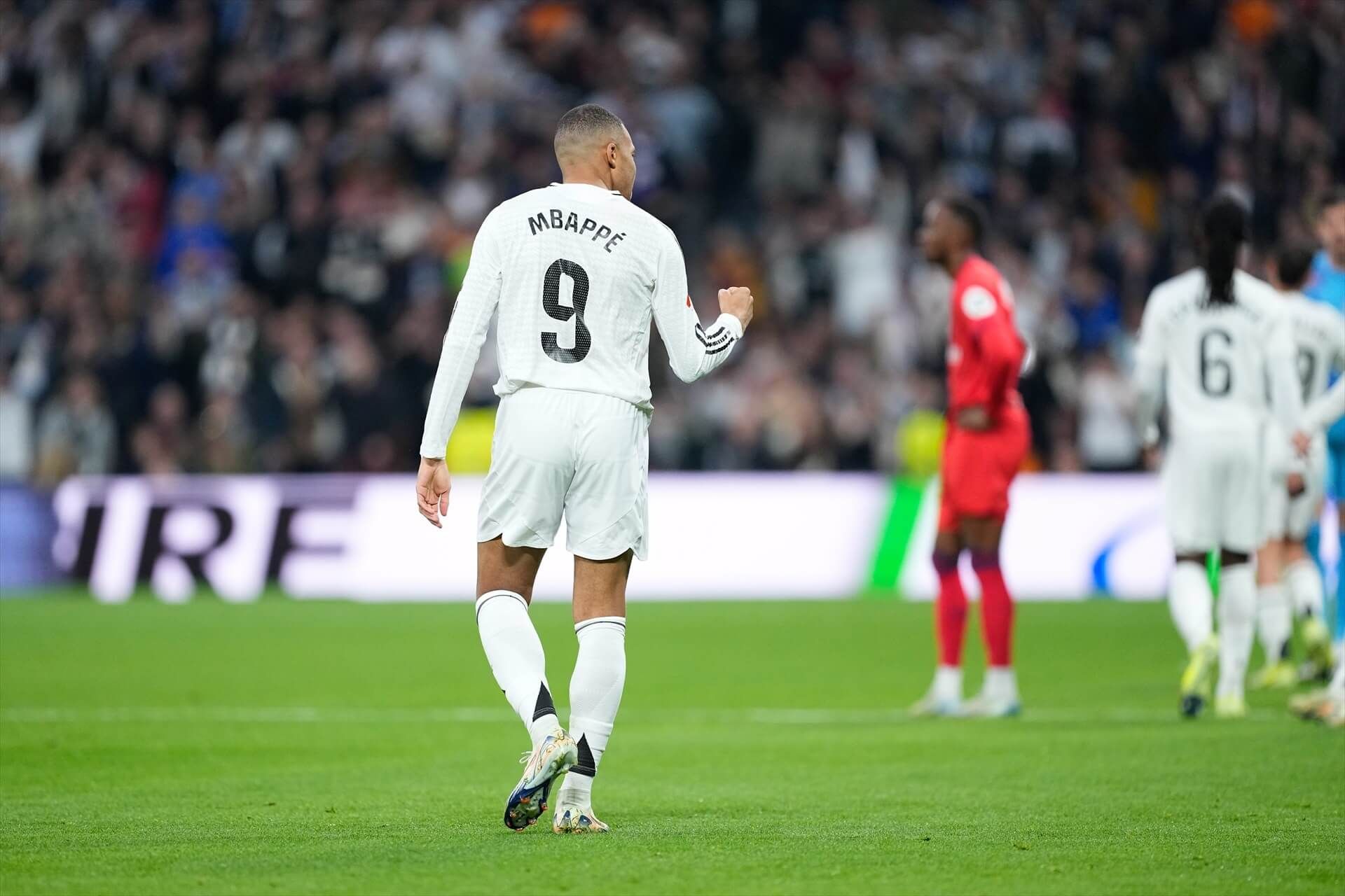  Kylian Mbappé, celebrando su gol contra el Sevilla (Europa Press)