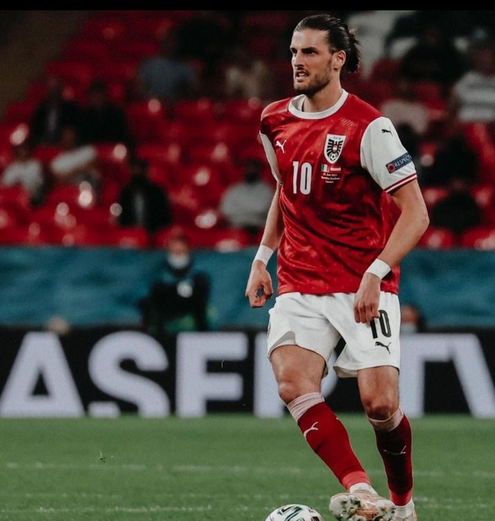 Florian Grillitsch, con poca participación en el Ajax e internacional con Austria (Foto: @floriang