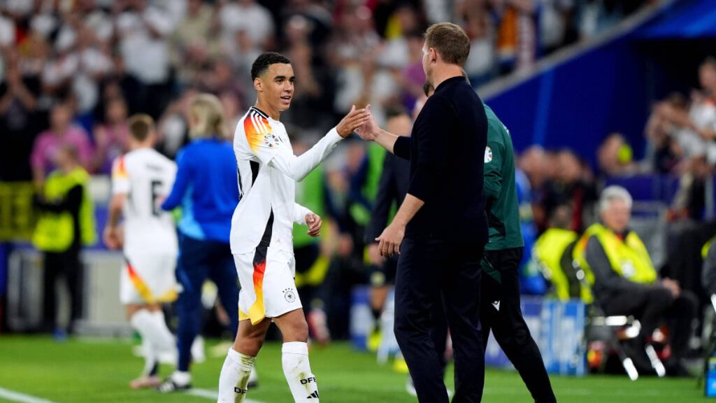 Julian Nagelsmann y Jamal Musiala, durante la Eurocopa 2024 (foto: Cordon Press).
