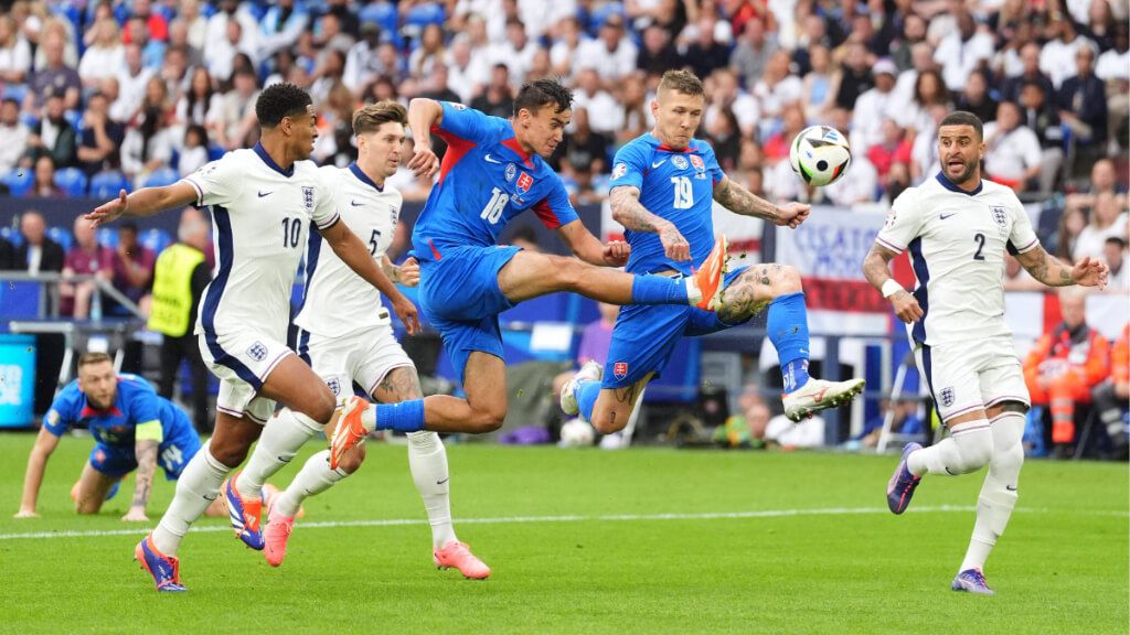  Imagen del Inglaterra - Eslovaquia de octavos de la Eurocopa
